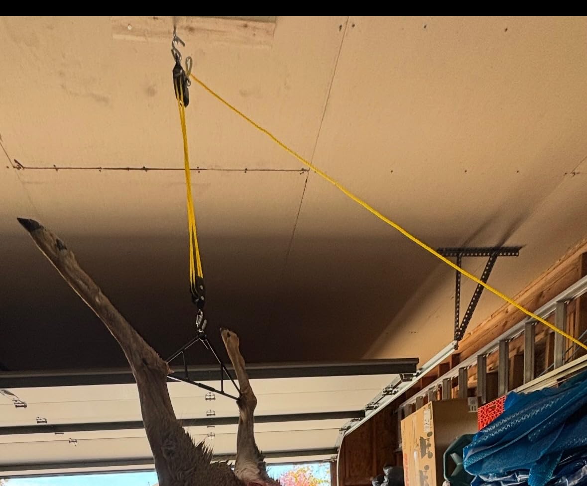 Highwild Game Hoist Gambrel & Deer Hanger Kit, 700 LB Deer Hoist | Pulley System with 4:1 Lift Ratio and 44FT Rope customer photo 2