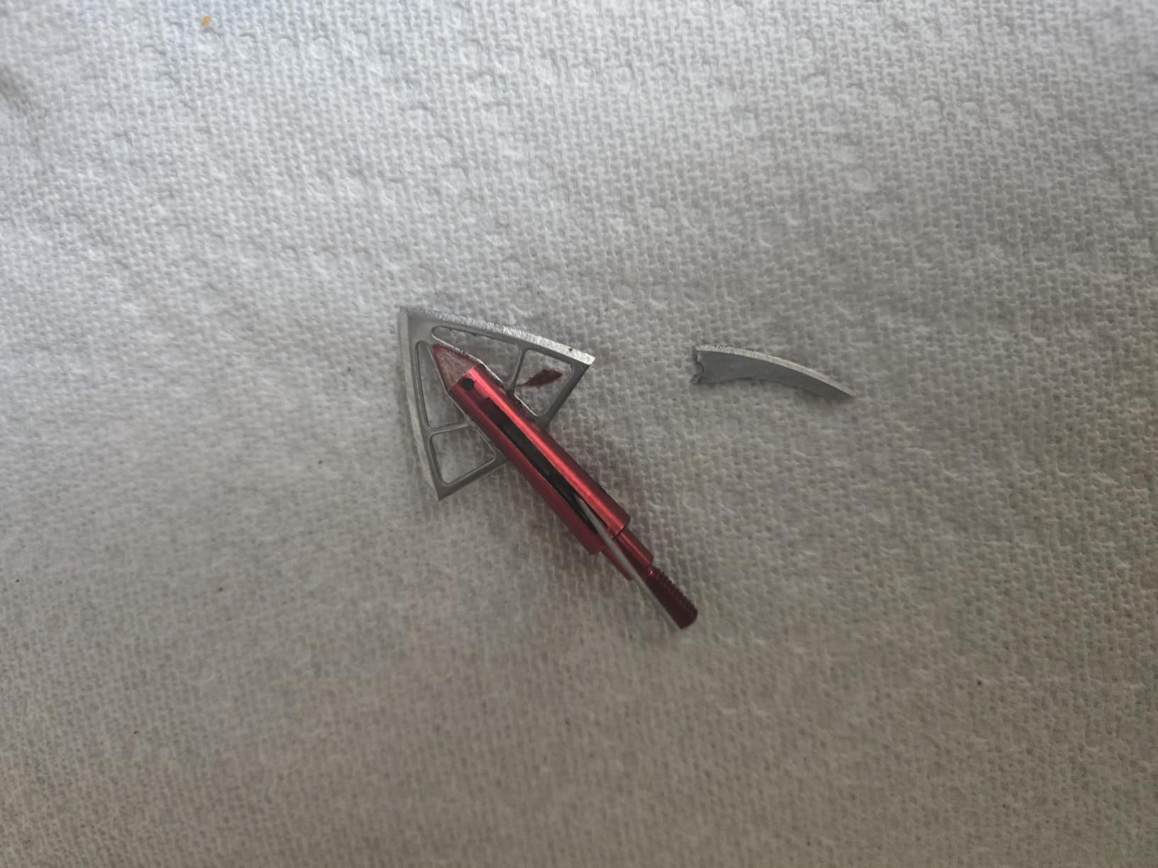 Bloodsport Gravedigger Extreme 4-Blade Hunting Hybrid Mechanical Broadhead with Cut-on-Contact Tip - 100 Grains | 2.25