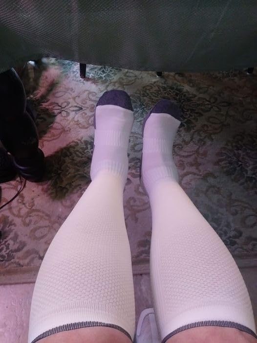 Easy On/Off Energy Compression Socks customer photo 2