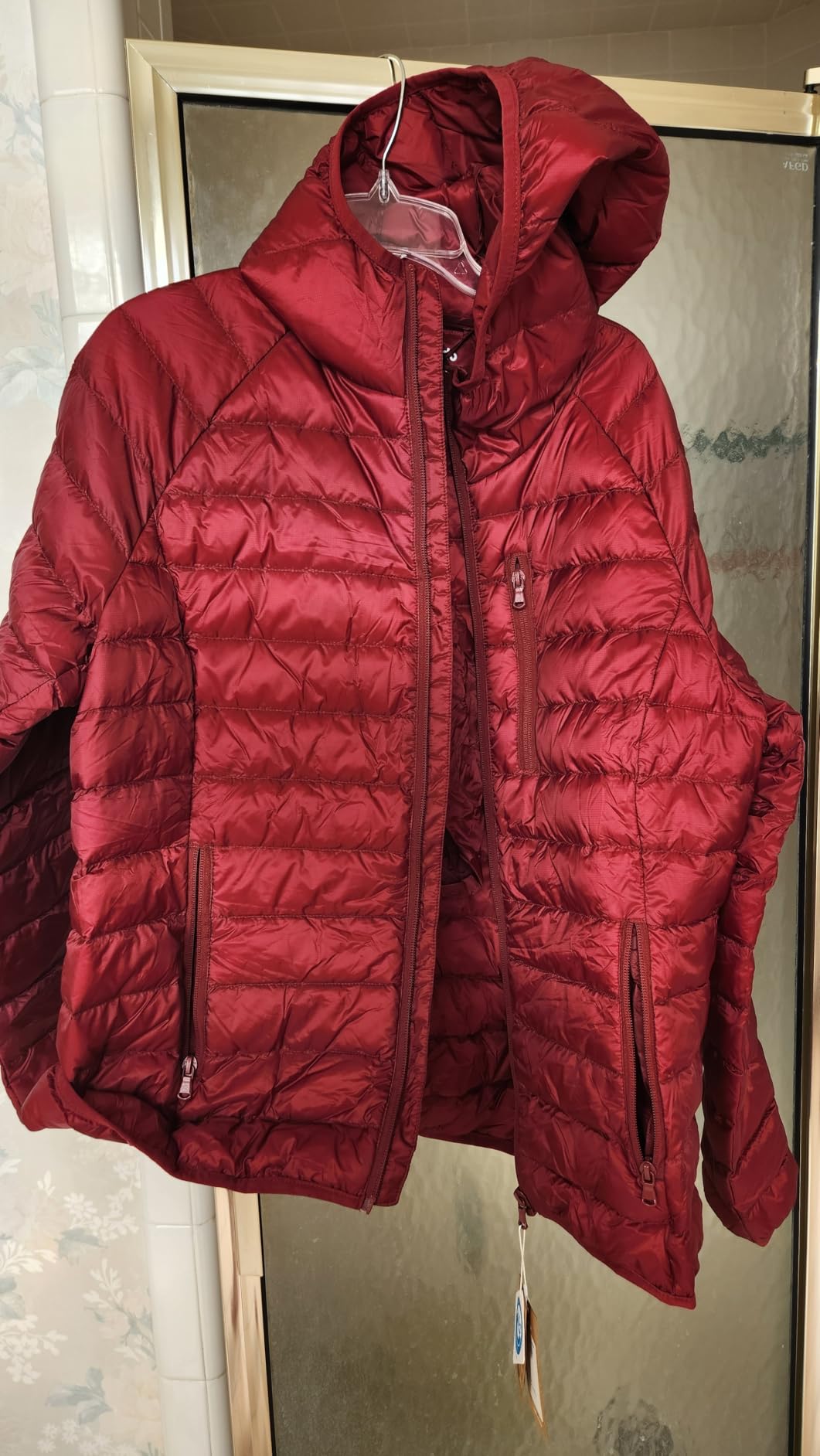 Wantdo Women's Packable Puffer Down Jacket Lightweight Hooded Winter Coats customer photo 2