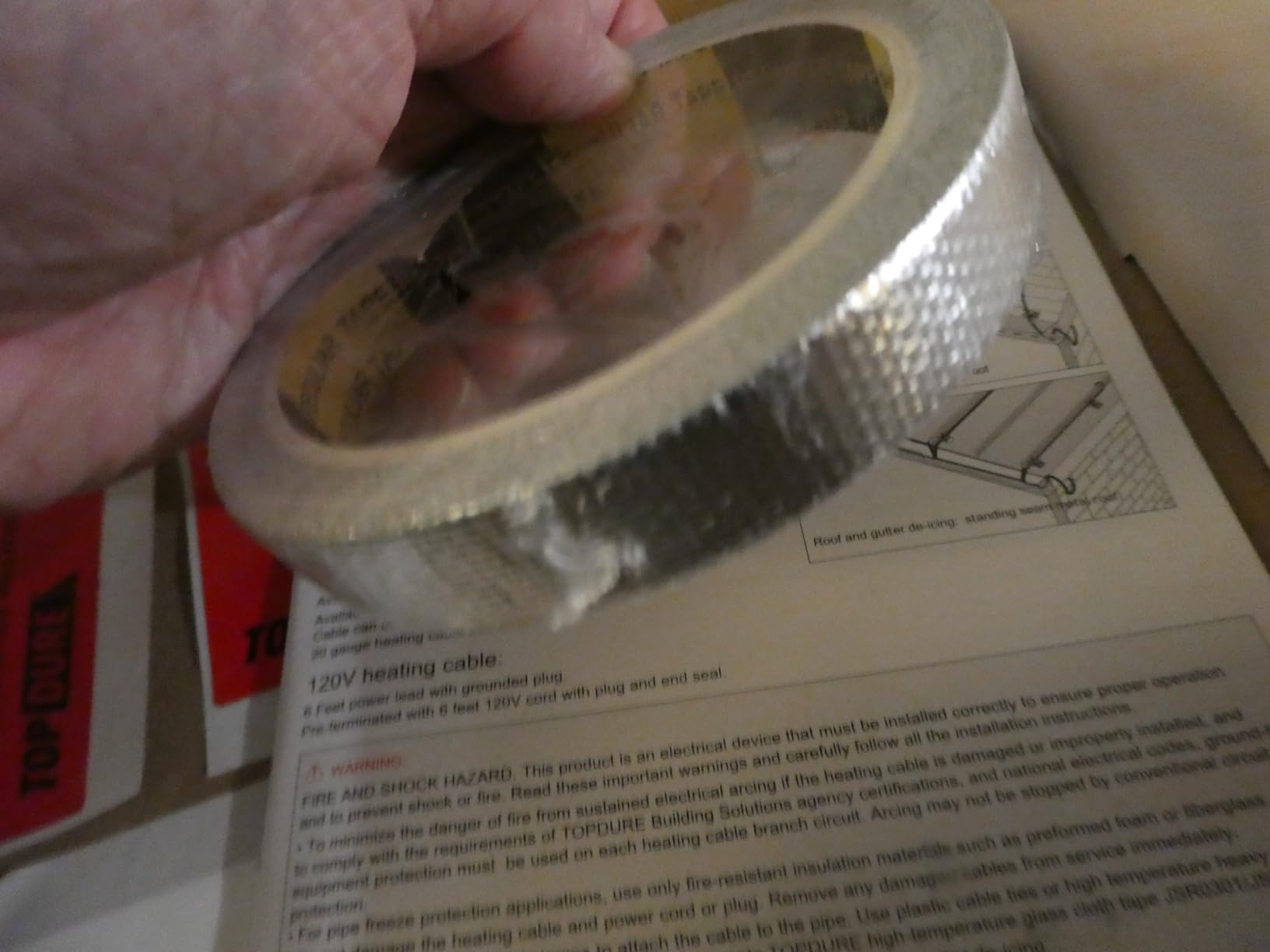 3FT Water Pipe Heat Cable, Pipe Freeze Protection Tape 7W/FT | Protects water-filled metal and plastic pipes from freezing. Install in a straight line only. CSA & ETL certified. customer photo 1