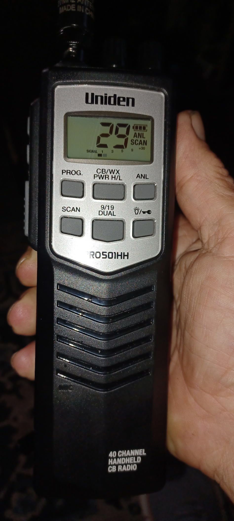 Uniden PRO501HH Pro-Series 40-Channel Portable Handheld CB Radio | Emergency/Travel Radio, Full 40 Channels & NOAA Alerts, Large LCD Display customer photo 1