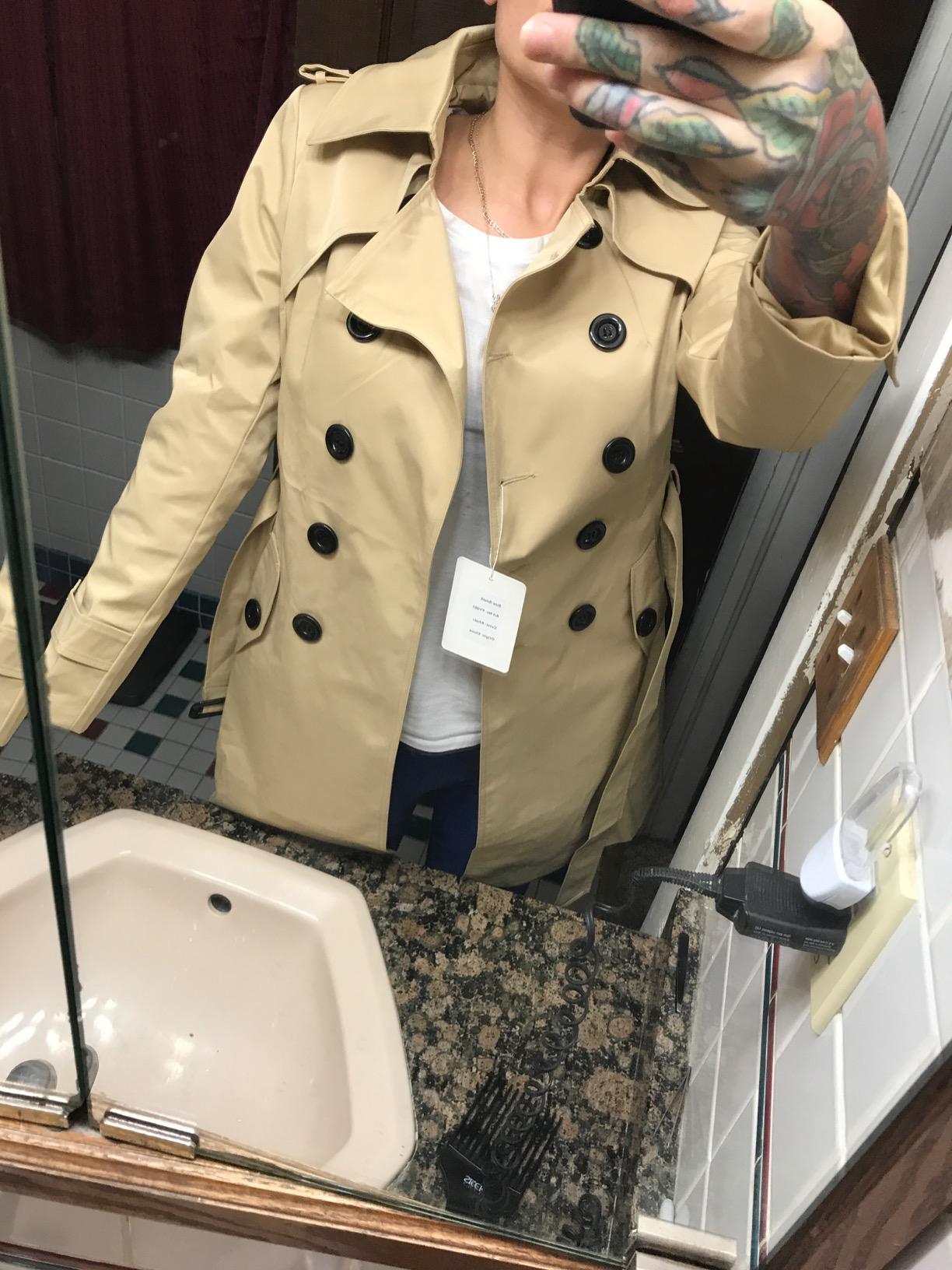 FARVALUE Women's Double Breasted Trench Coat Water Resistant Windbreaker Classic Belted Lapel Overcoat customer photo 2