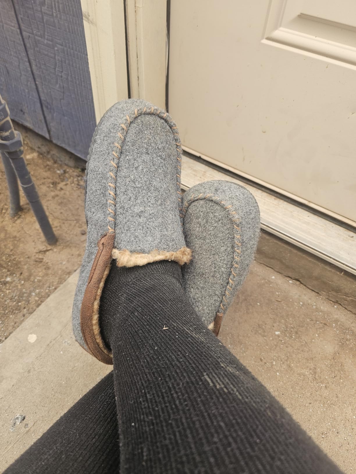 RockDove Men's Hearthfire Memory Foam Moc Slipper customer photo 2