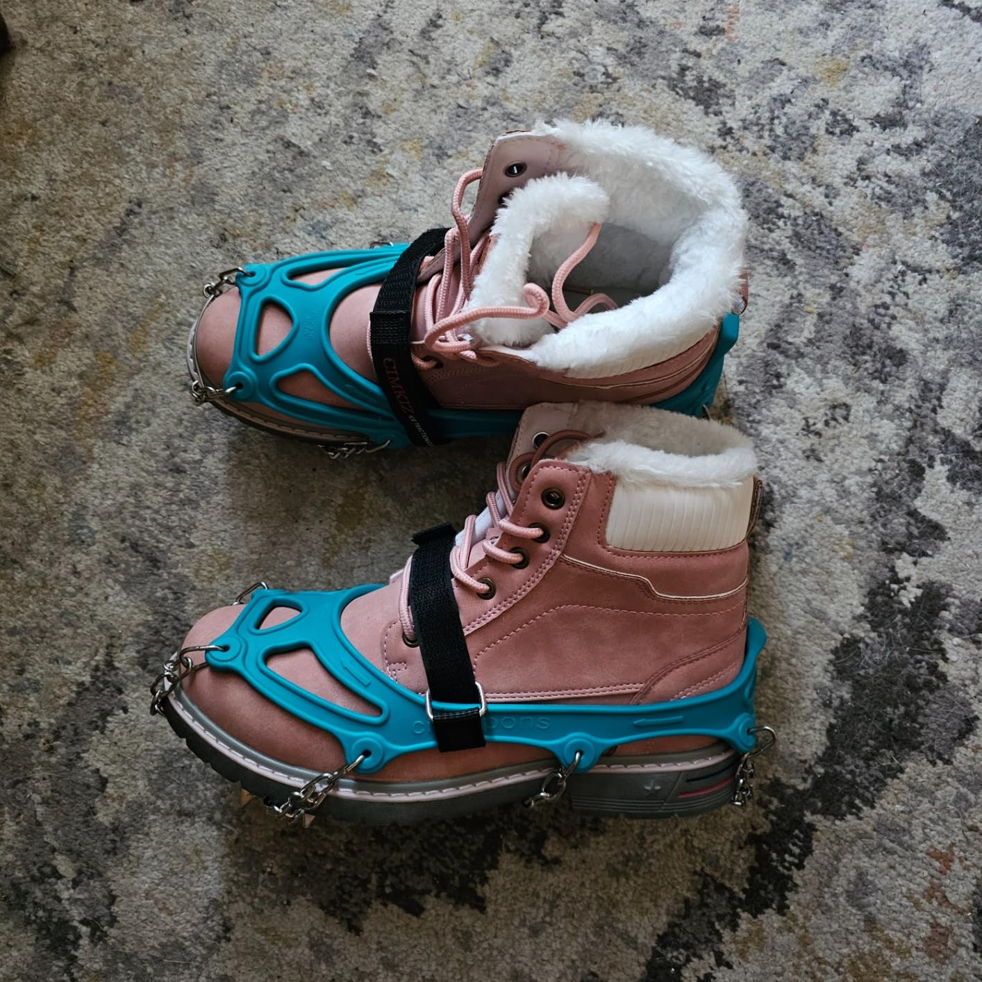 Mishansha Snow Boots for Women Warm Winter Hiking Boots Size 5.5-10.5 customer photo 1