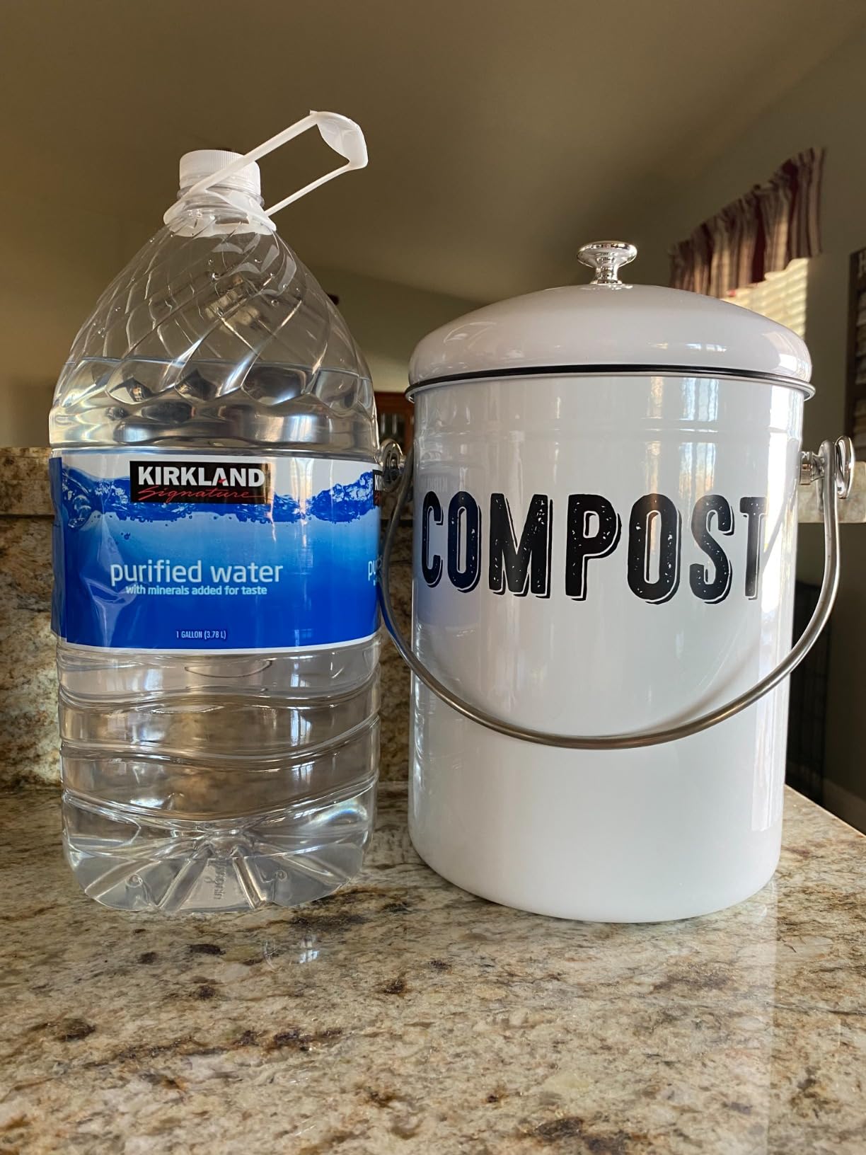Granrosi Compost Bin Kitchen Counter, 1.3 Gallon, 3 Charcoal Filters | Countertop Composter Pail with Lid, Stainless Steel Counter Top Bin, Rust-Free Farmhouse Indoor Compost Bucket, White Oval customer photo 1
