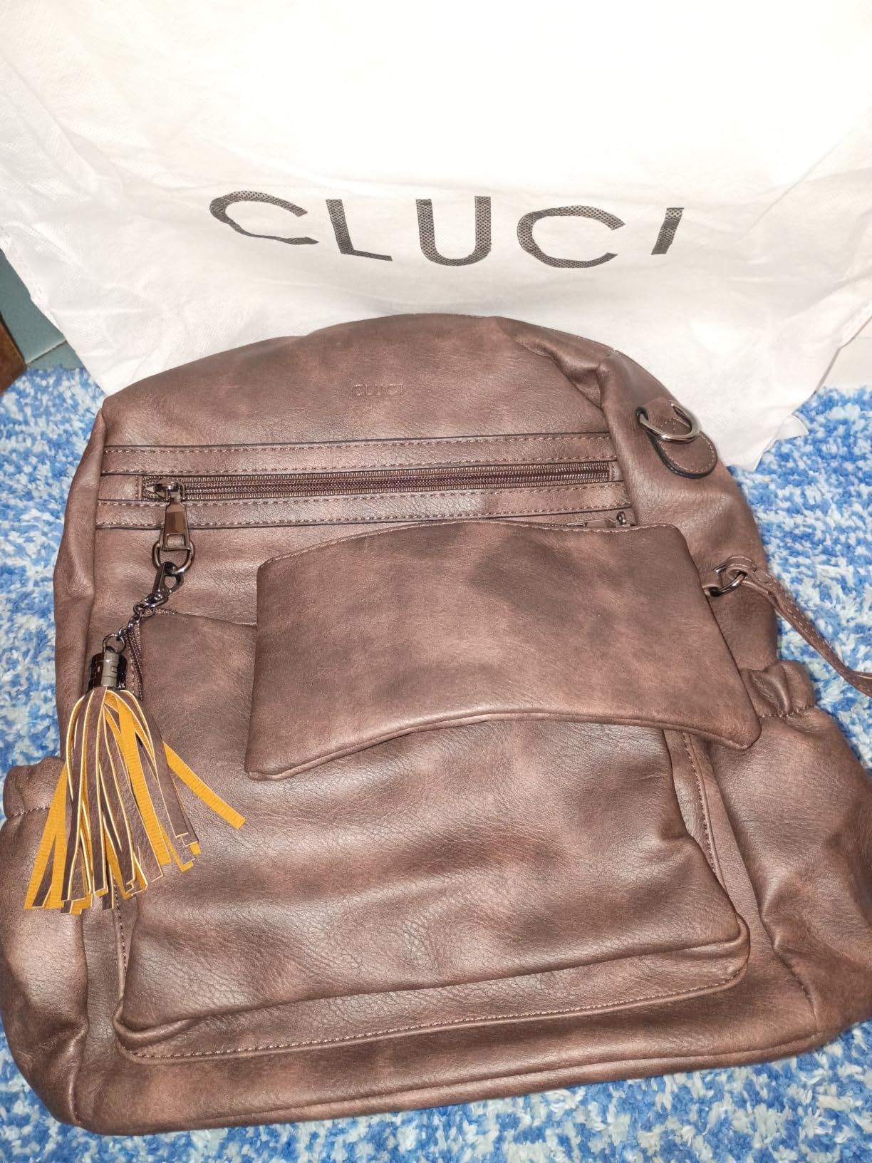 CLUCI Vegen leather Backpack for Women customer photo 2