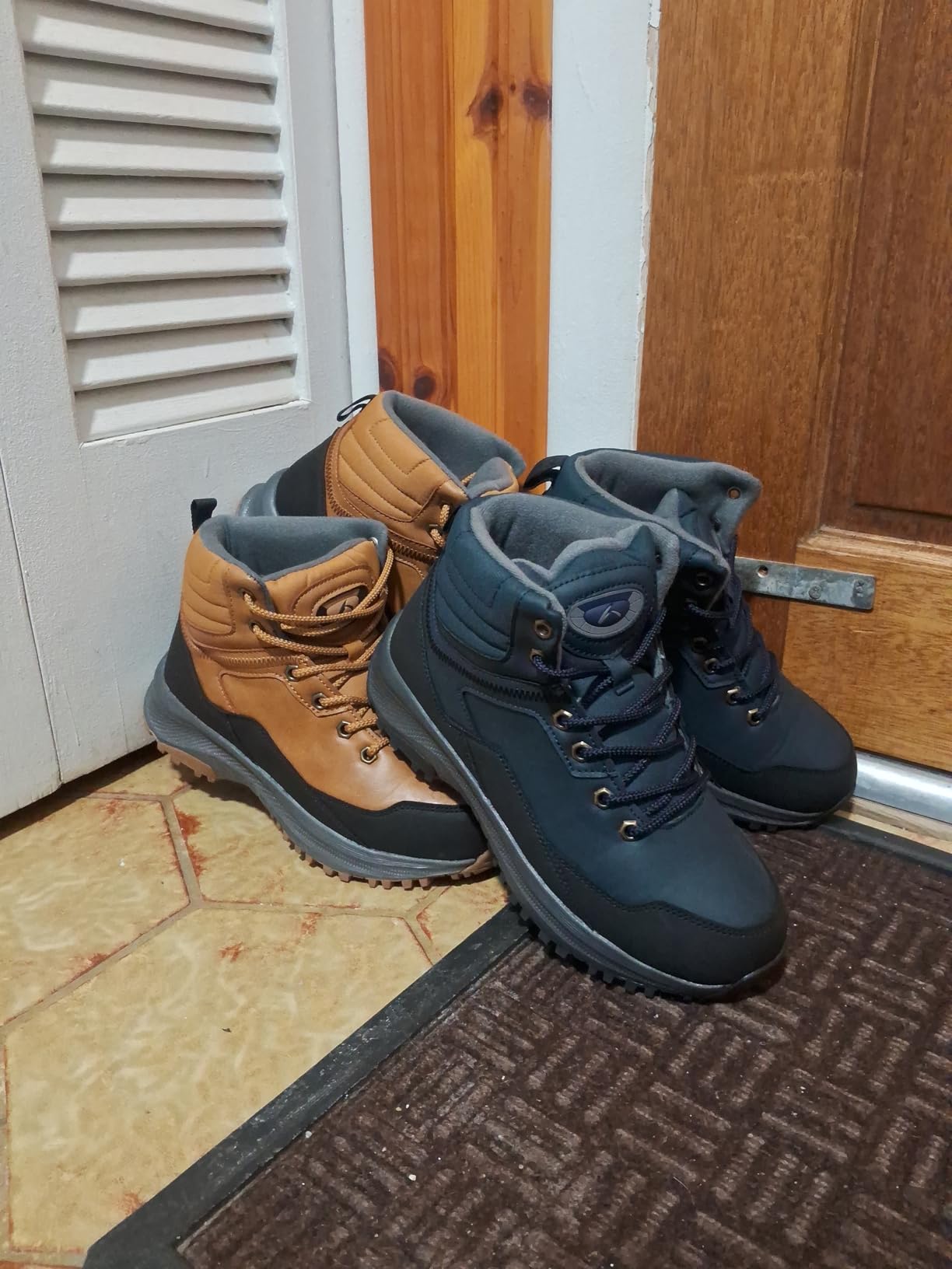 UPSOLO Mens Winter Trekking Snow Boots Water Resistant Shoes Anti-Slip Fully Fur Lined Casual Lightweight Hiking Boot customer photo 2