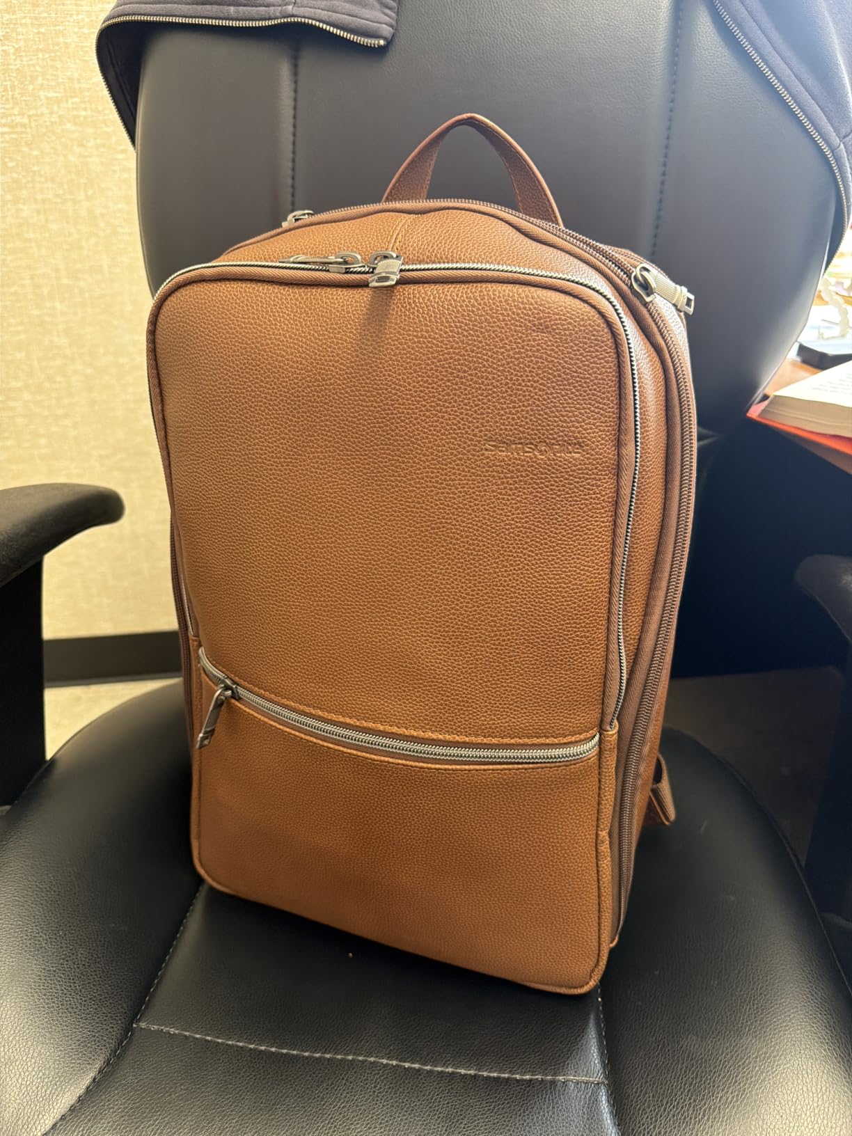 Samsonite Classic Leather Slim Backpack customer photo 1