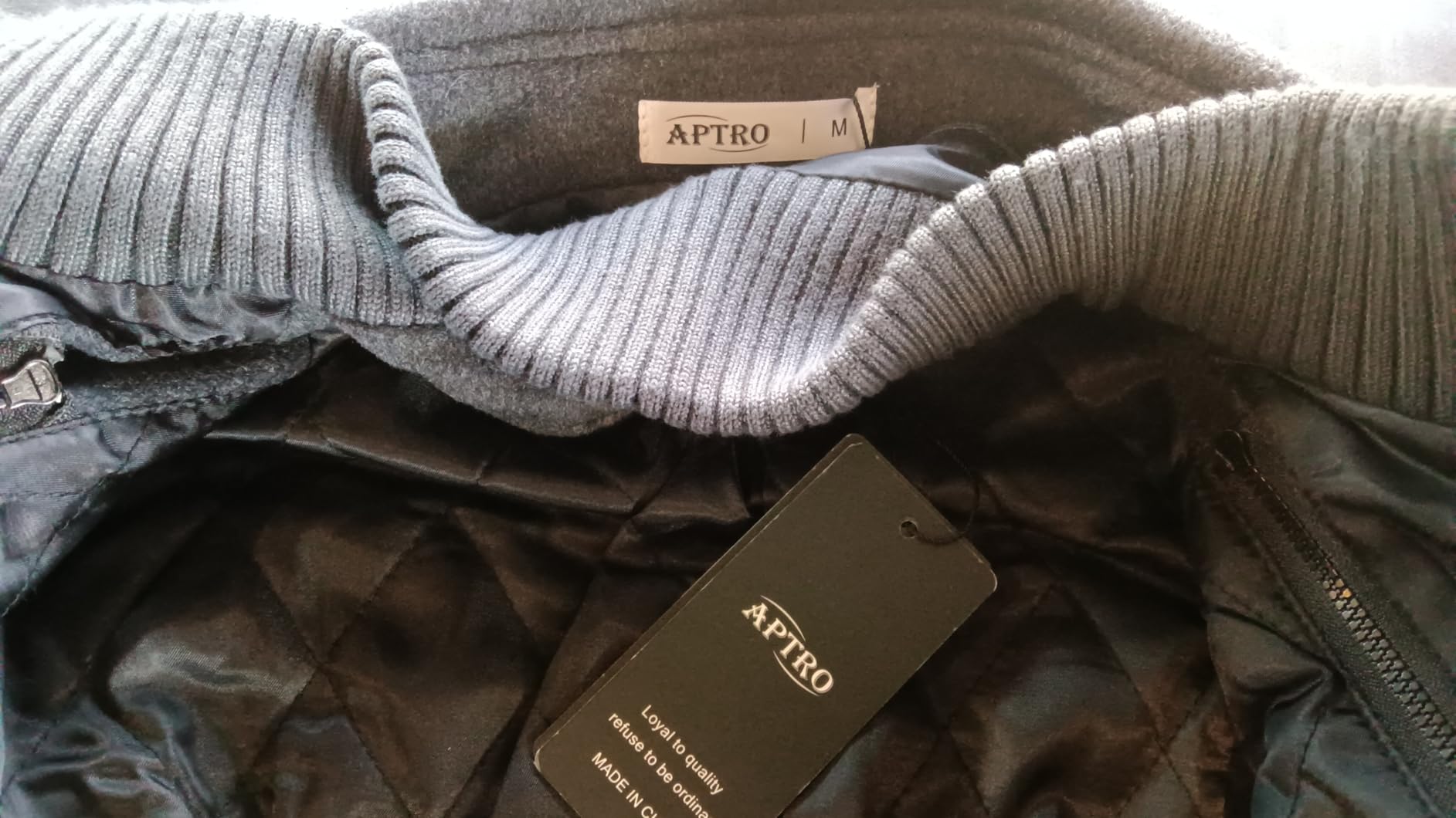 APTRO Men's Pea Coat Wool Jacket Winter Coat customer photo 2