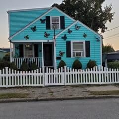 WamBam All American Scalloped Picket Fence, White Vinyl DIY No Dig Kit customer photo 1