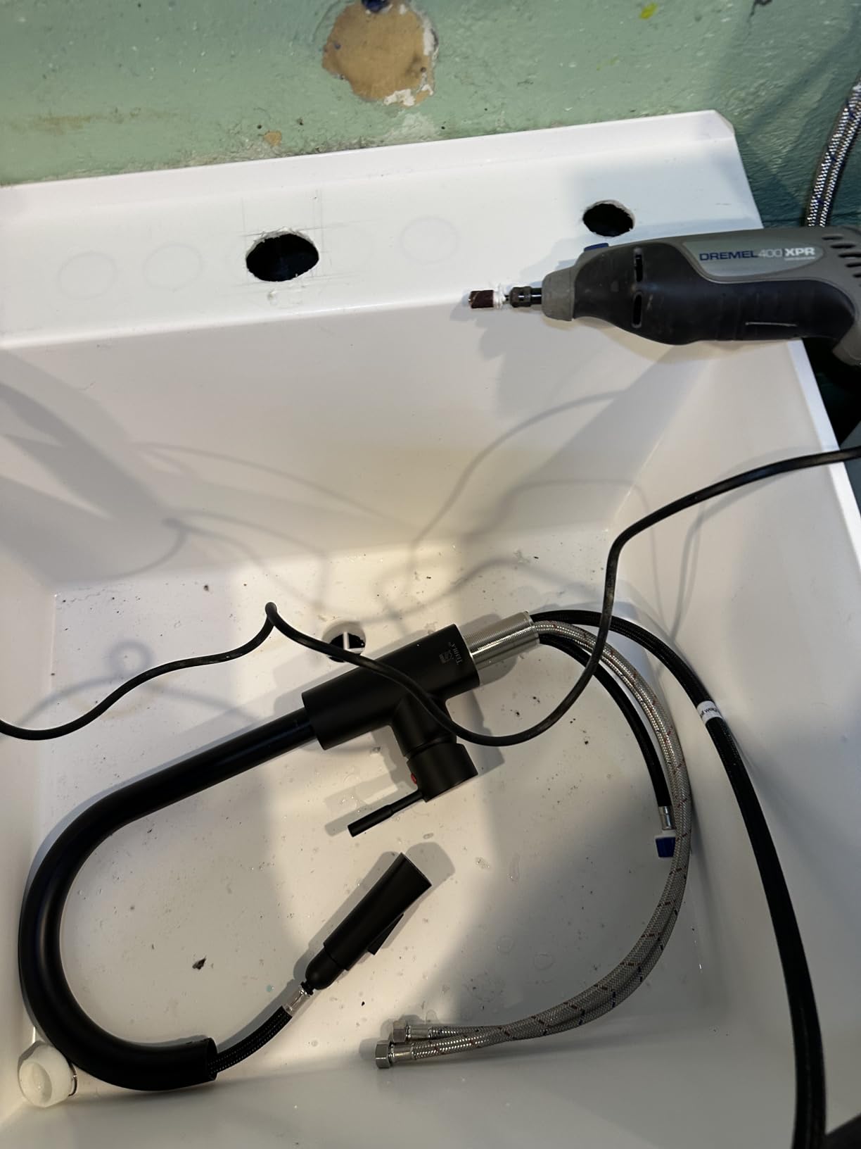 Grey Utility Sink Laundry Tub With High Arc Black Faucet By VETTA - Pull Down Sprayer Spout, Heavy Duty Slop Sinks For Washing Room, Basement, Garage, or Shop, Free Standing Tubs customer photo 1