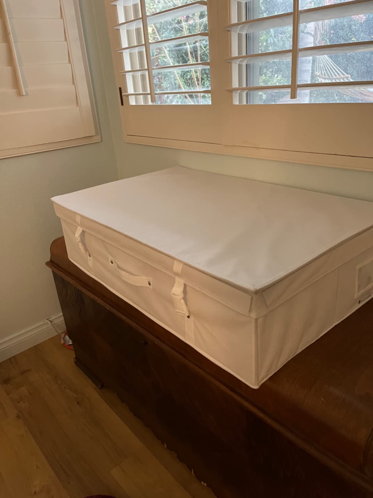 HANGERWORLD Wedding Dress Storage Box with Acid Free Tissue - Medium, Ivory Gold Fleur de Lis Pattern customer photo 1