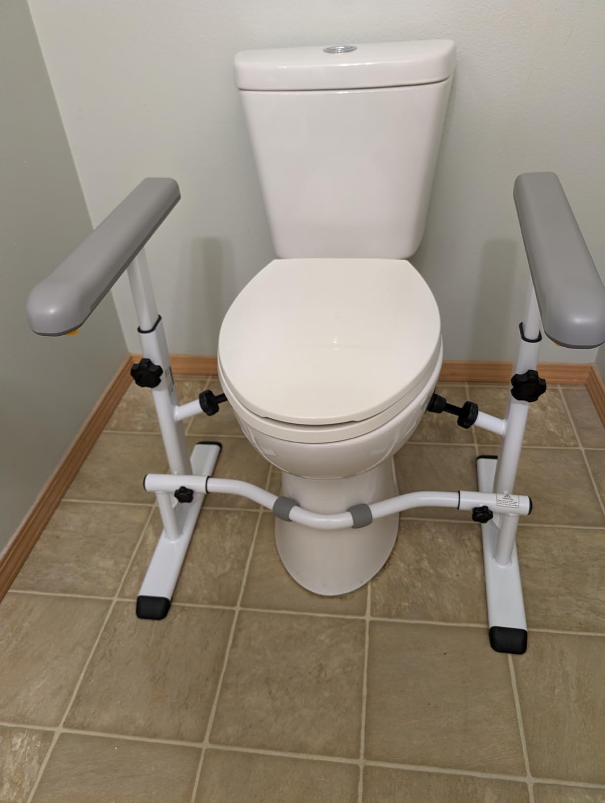 KMINA Toilet Safety Rails for Seniors, Adjustable Frame with Grab Bars customer photo 1