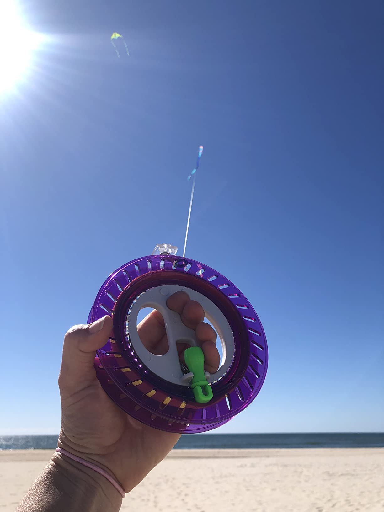 HENGDA KITE Professional Outdoor Kite Line Winder Winding Reel Grip Wheel with Flying Line String Flying Tools with Lock,Kite String Spool customer photo 2