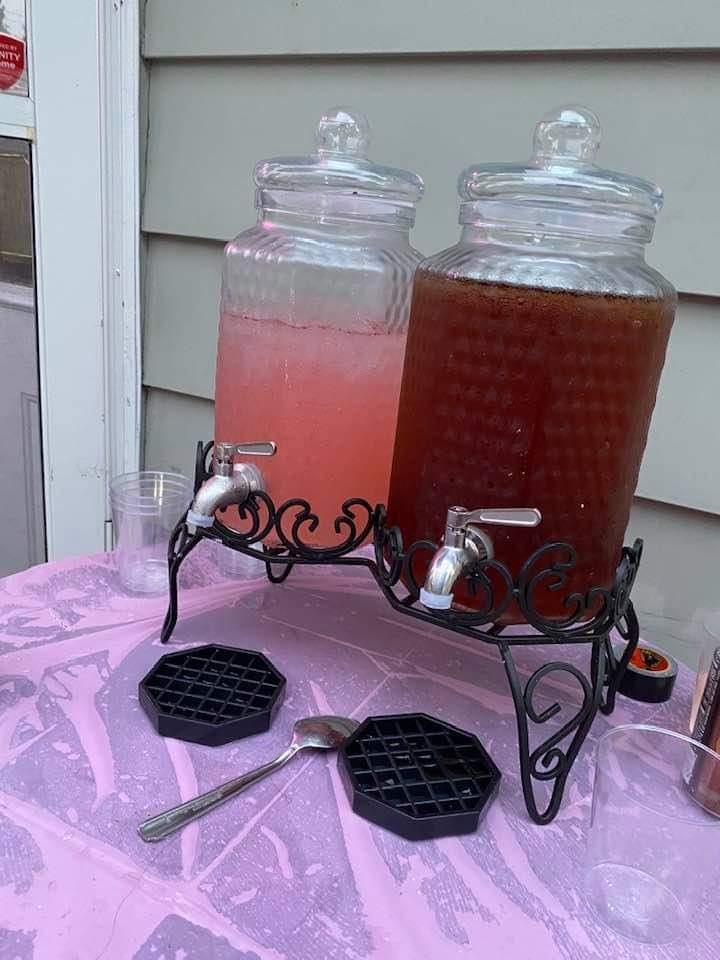 Double Glass Beverage Dispenser Set - Dual 1 Gallon Punch Dispensers with Stand, Spigot, and Drip Trays | Ideal for Juice, Tea, and Party Drinks | Elegant Pitcher for Parties and Events customer photo 1