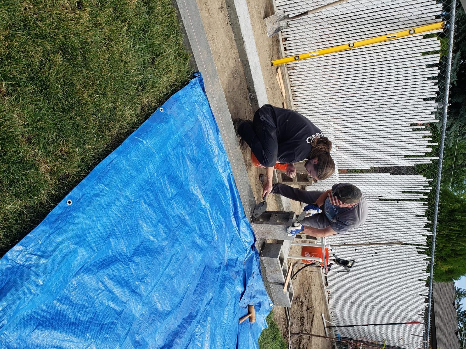 Fence Source Double-Double Bottom Locking Privacy Fence Slat (9 Colors) Double Wall Reinforced with Two Legs Inside - Made for a 4 ft high Chain Link Fence (Slat Length 44.5