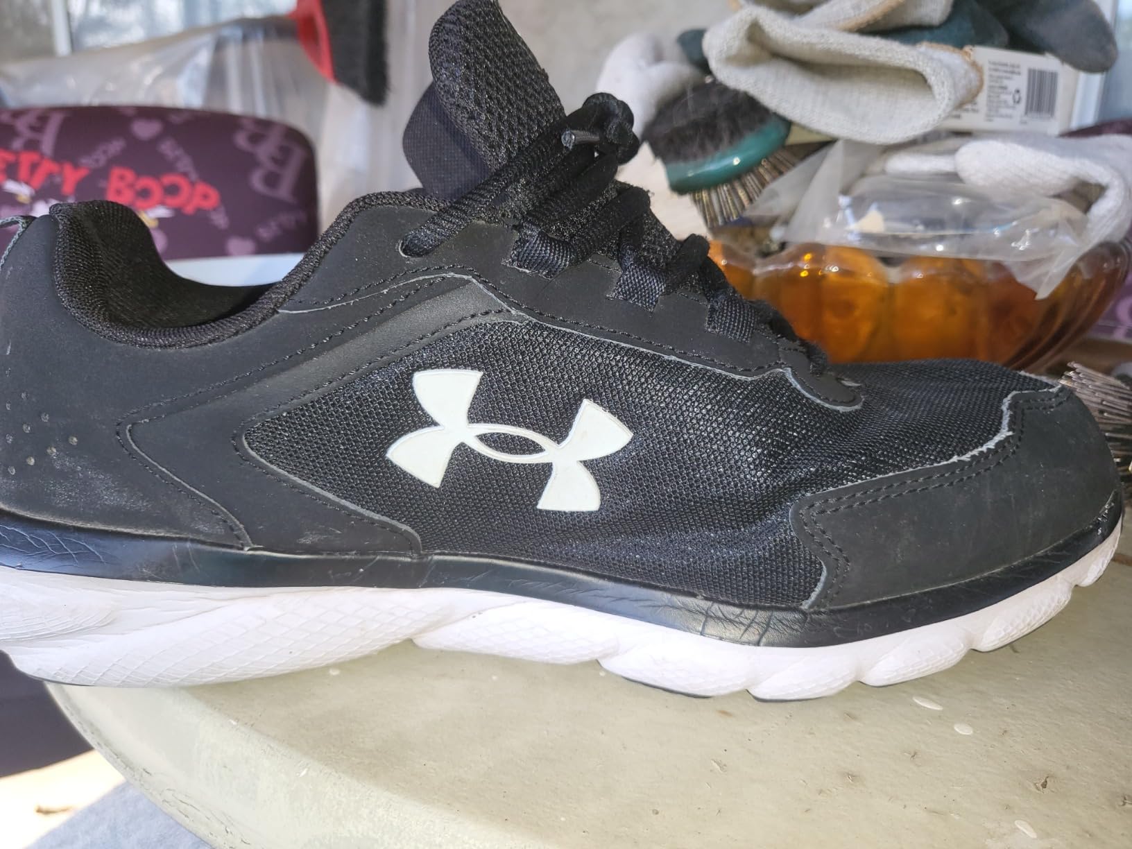 Under Armour Men's Charged Assert 9 Running Shoe customer photo 2