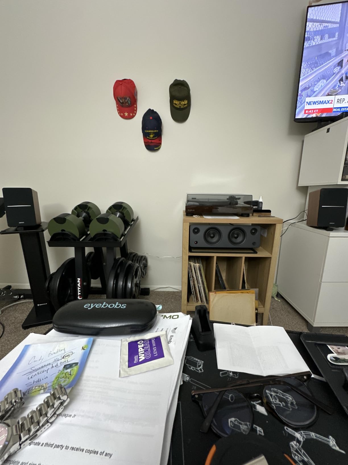 Edifier R1280DBs Active Bluetooth Bookshelf Speakers - Optical Input - 2.0 Wireless Studio Monitor Speaker - 42W RMS with Subwoofer Line Out - Wood Grain customer photo 2