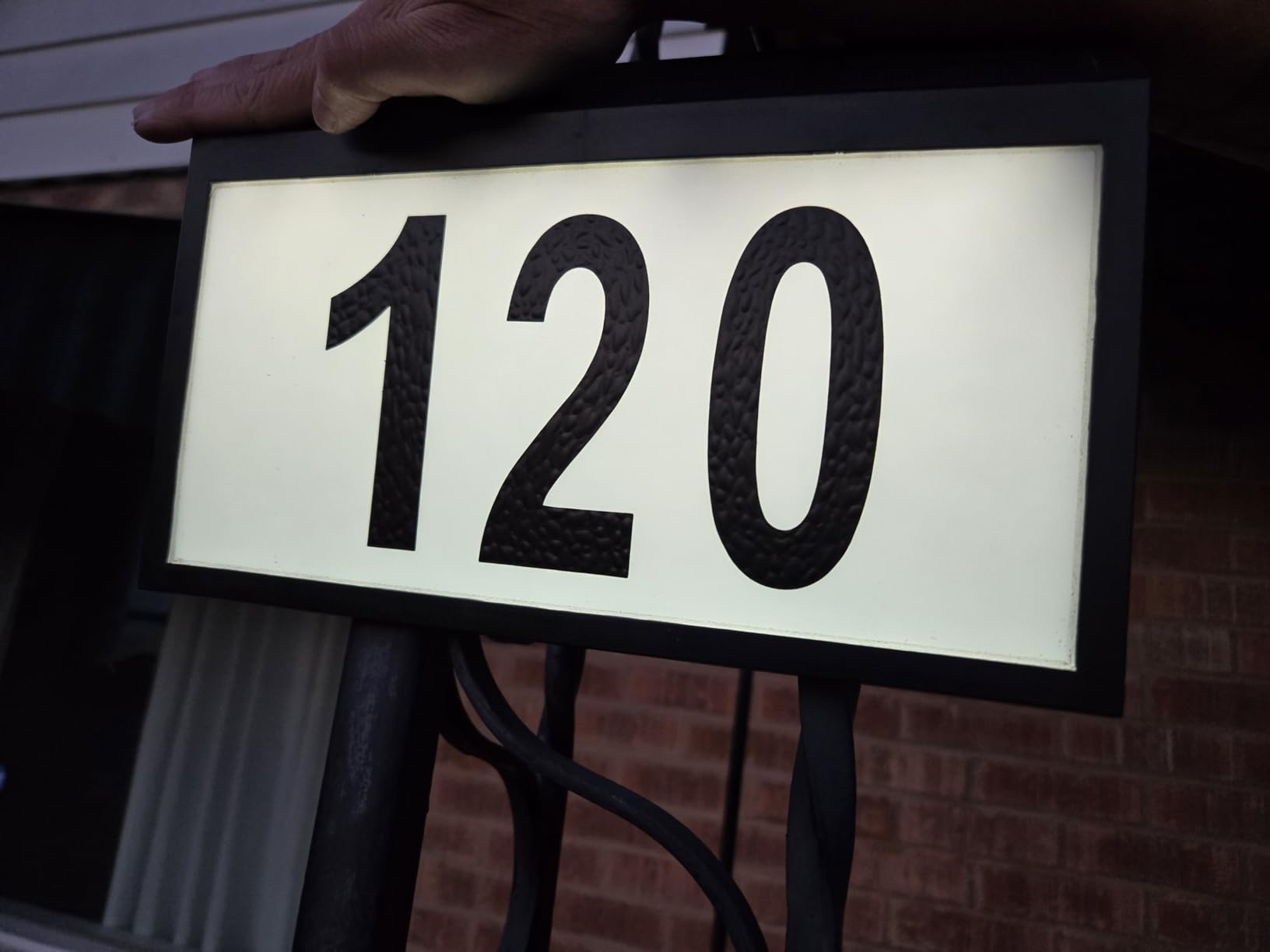Solar House Numbers Light, T-SUNUS Lighted House Numbers Sign Plaque Address Numbers for Houses Waterproof LED Solar Powered Address Sign for Houses Mailbox Street Yard customer photo 2