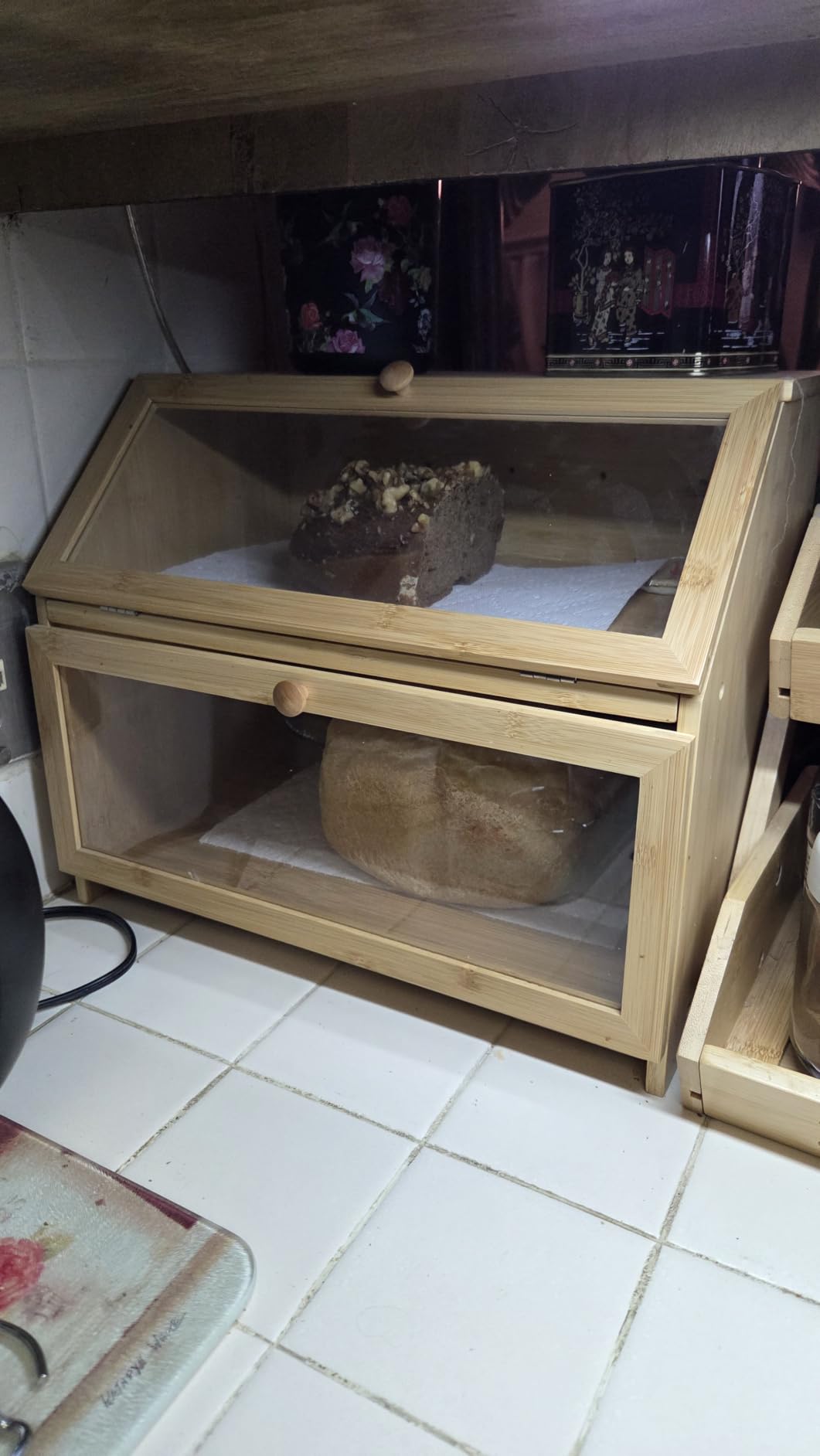 HOMEKOKO Double Layer Wooden Bread Box, Keep Bread Fresh Longer, Black | Keeps Bread Fresh 3-4 Days, Large Capacity Fits 2+ Loaves, Suitable For Home Kitchen Food Storage Use, See-Through Window customer photo 2
