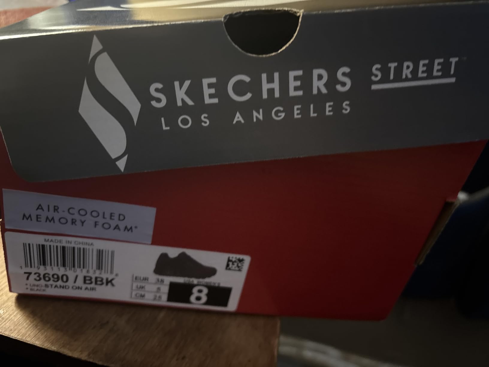 Skechers Women's UNO Stand on Air Sneaker customer photo 1