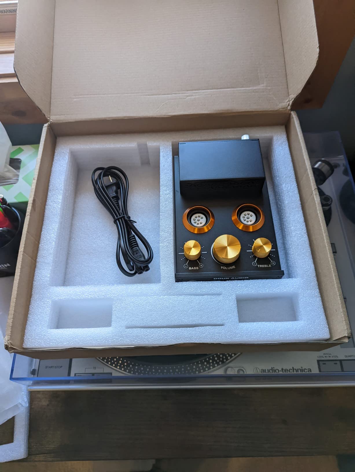 Douk Audio Tube Phono Amp: Bluetooth Receiver | 2-Channel Amplifier for MM Turntables | 160W×2 TDA7498E | Tone Control | for Desktop Vinyl HiFi Home Audio System (X1) customer photo 1