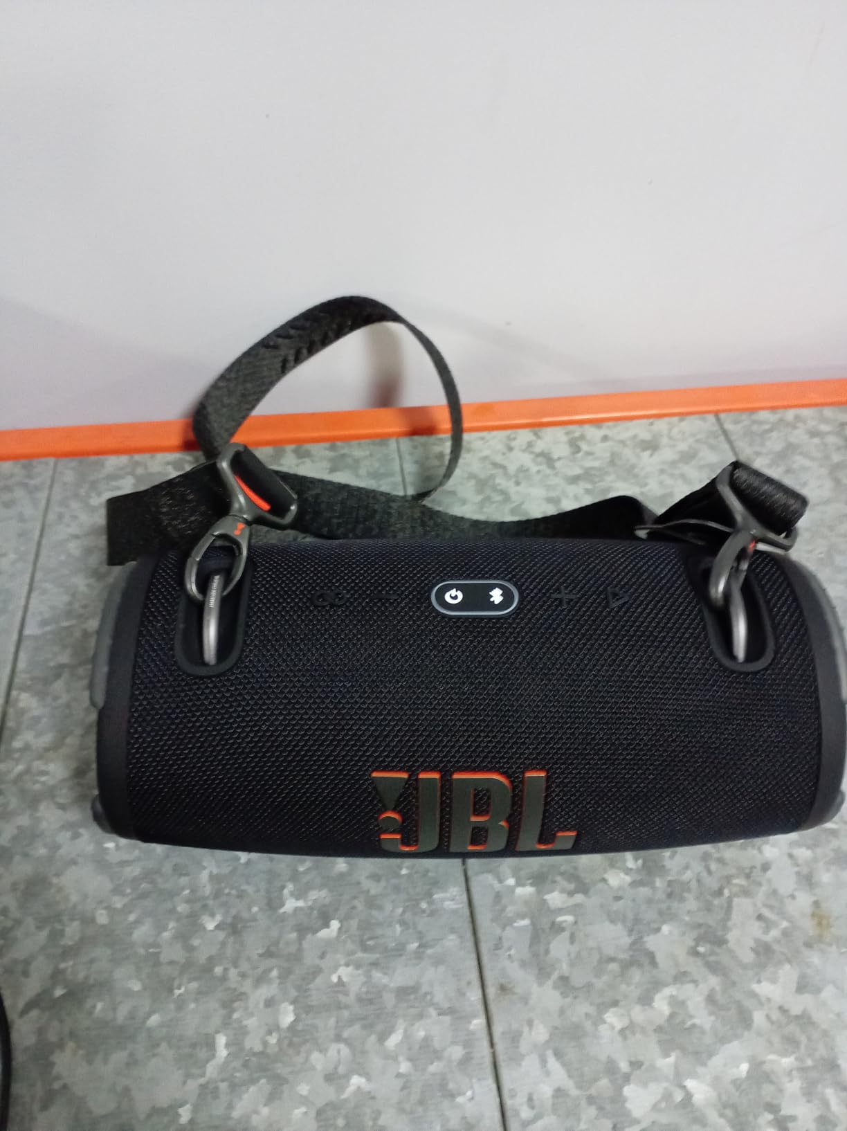 JBL Xtreme 3 - Portable Waterproof Speaker - Black customer photo 2