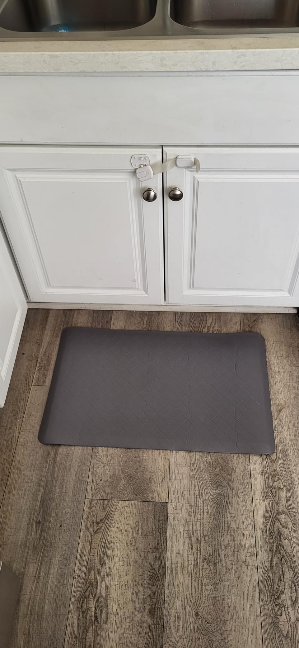 HappyTrends Kitchen Mats for Floor Cushioned Anti-Fatigue Kitchen Rugs customer photo 1