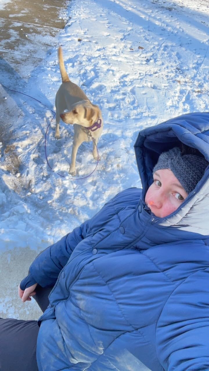 Amazon Essentials Women's Heavyweight Quilted Hooded Puffer Coat, Fleece Lined, Front Pockets (Available in Plus Size) customer photo 2