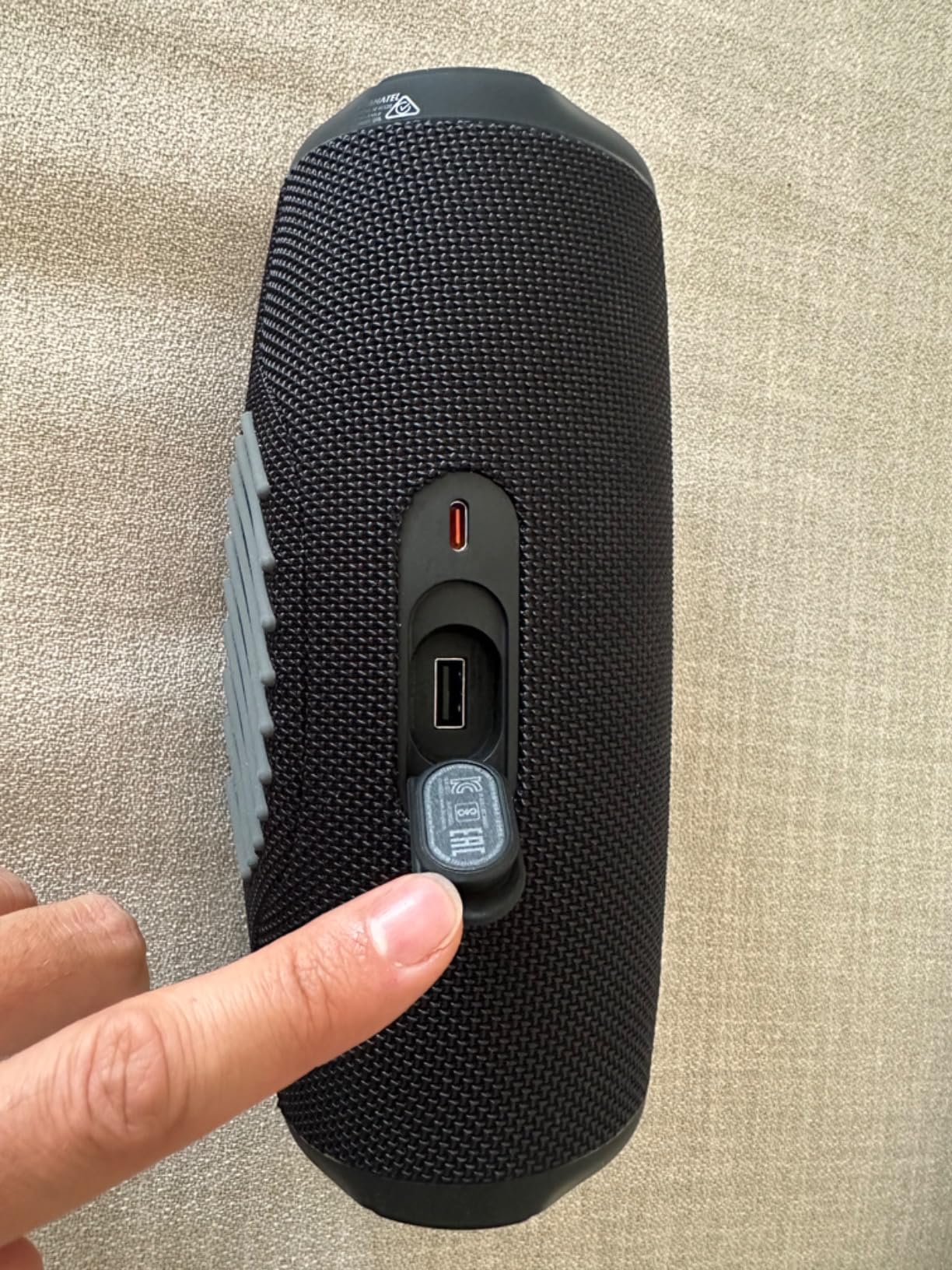 JBL Charge 5 - Portable Waterproof Speaker - Black customer photo 1