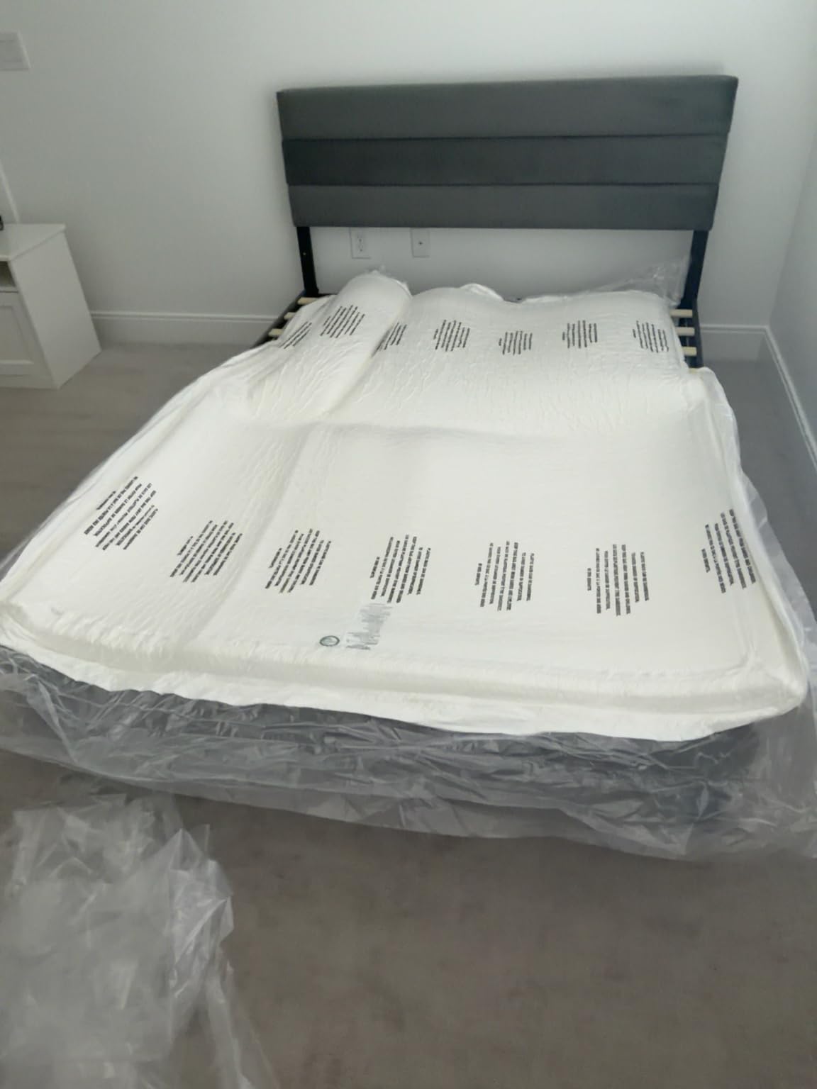 FDW | 8 Inch Twin Mattress | Medium Firm | Gel Memory Foam | White customer photo 1