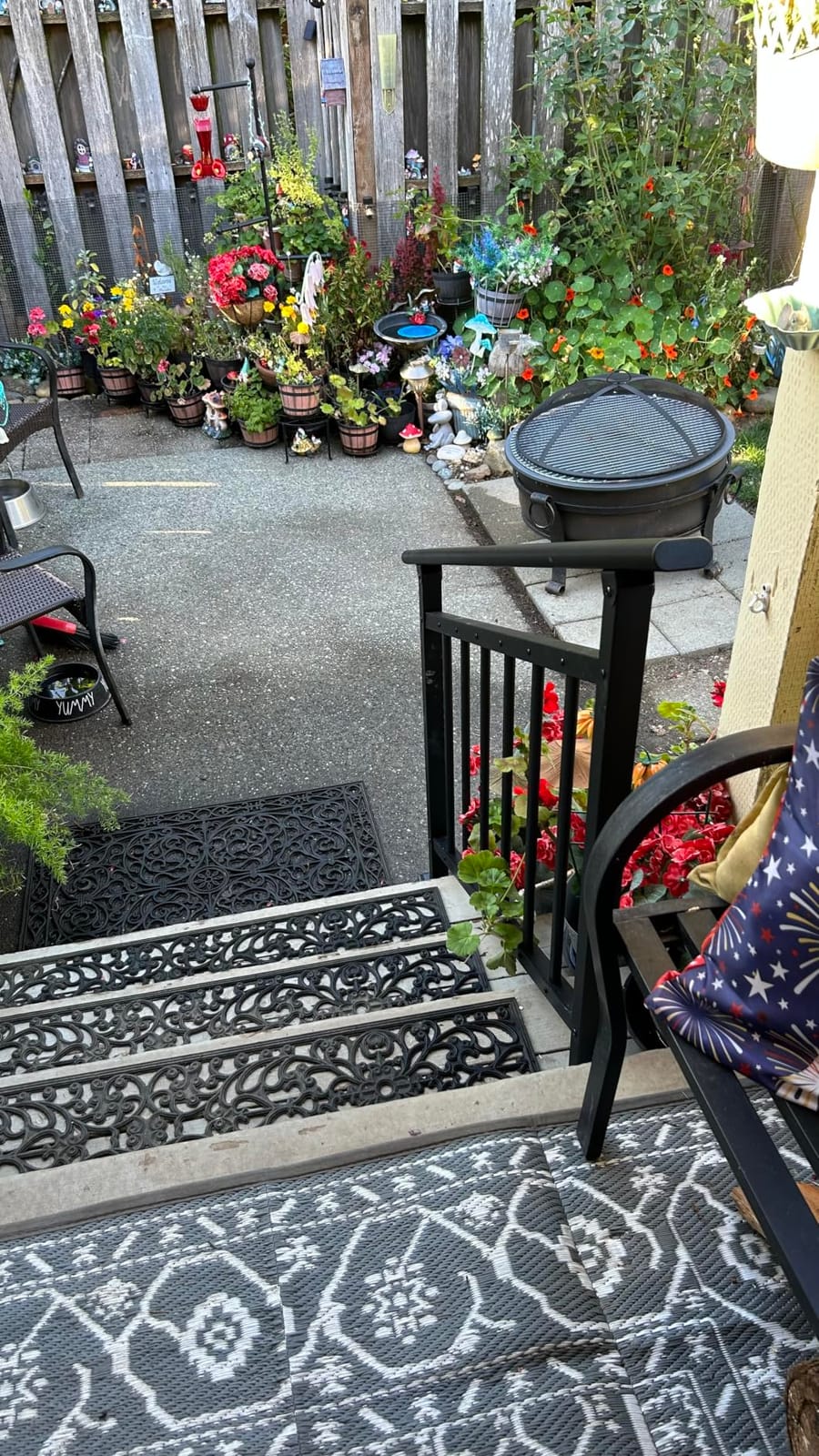 Metty Metal 3-Step Hand Rails for Outdoor Steps with Black Balusters customer photo 1