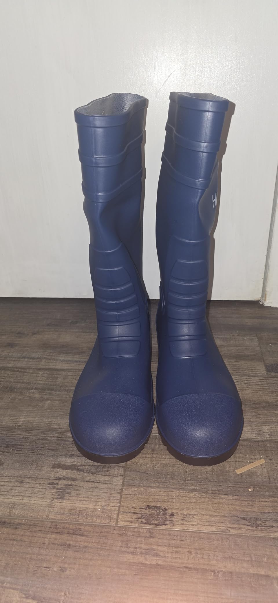 HISEA Men's Steel-Toe Rain Boots, Rubber Boots Waterproof Slip Resistant customer photo 1