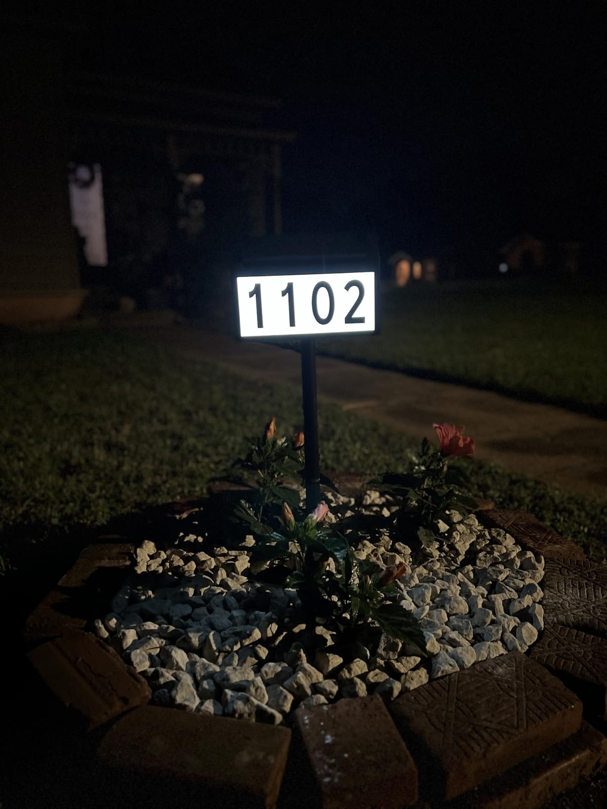 MAXvolador Solar Address Sign Lighted House Numbers for Yard, 3-light Modes | Waterproof, Solar Powered LED Illuminated Address Plaque with Stakes, Outdoor Address Number for Outside Driveway Home customer photo 2