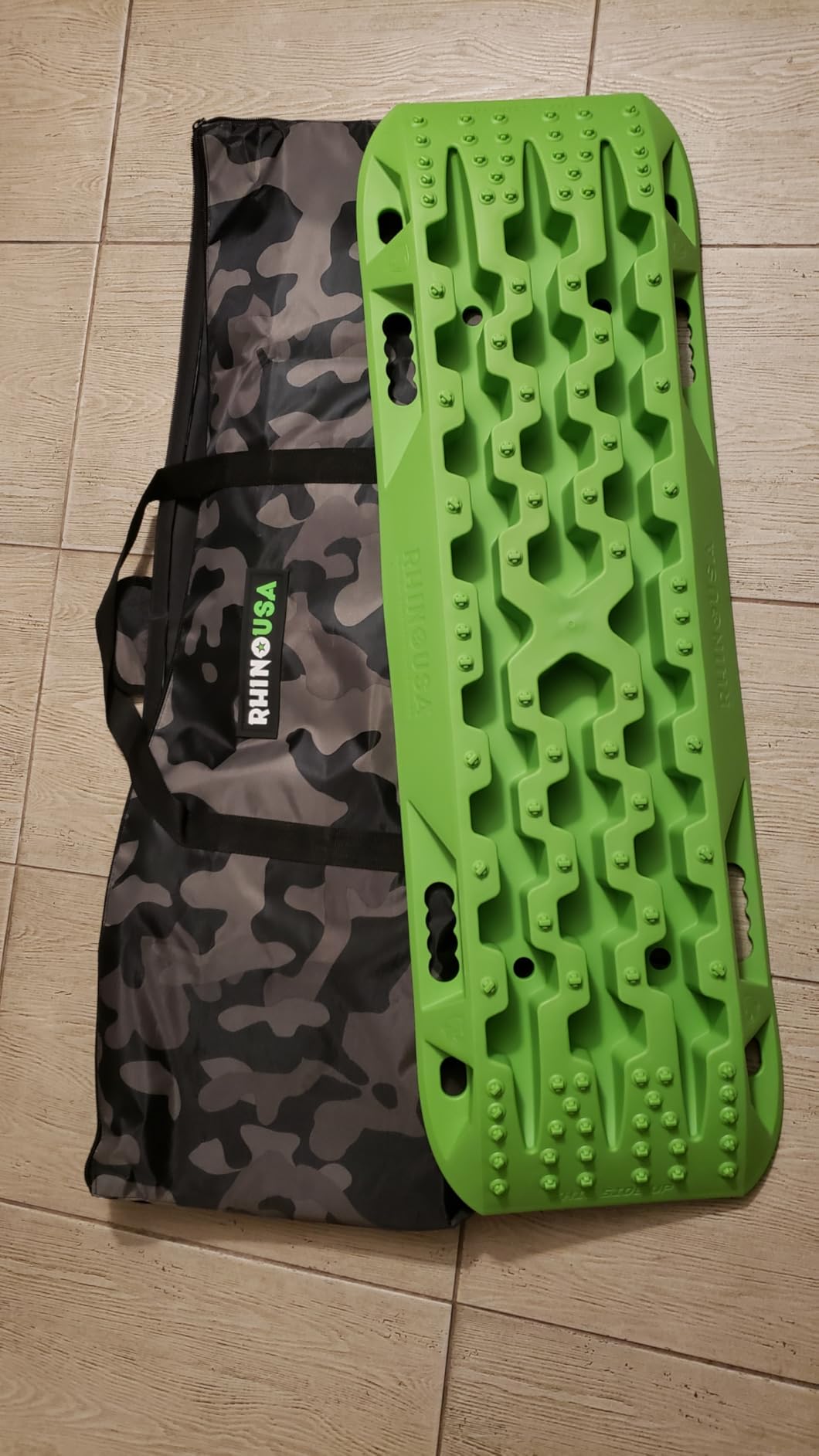 Rhino USA Off-Road Traction Boards (2-Pack) - Sand, Mud & Snow (Green) customer photo 2