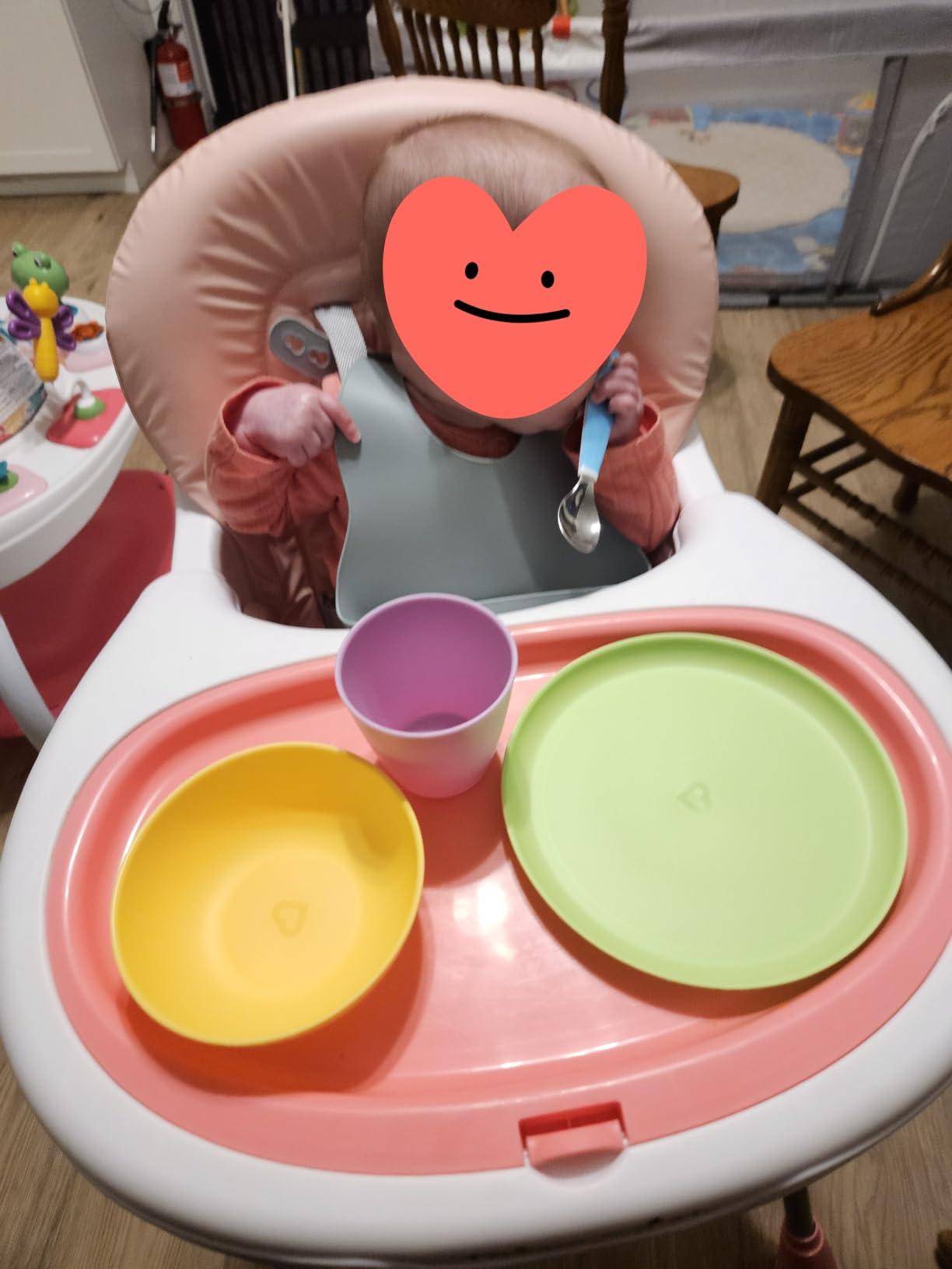 Munchkin® 16pc Baby and Toddler Feeding Supplies Set - Includes Plates, Bowls, Cups and Utensils customer photo 2