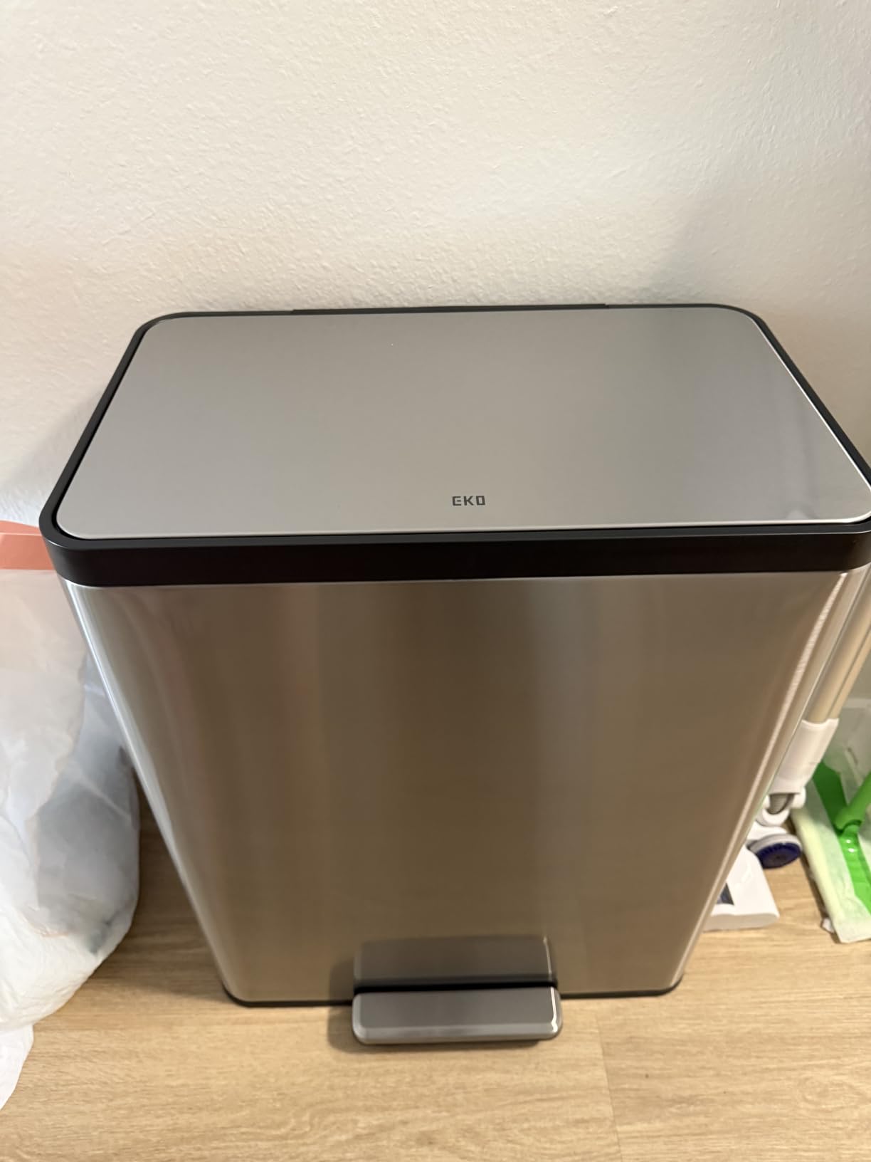 EKO EcoCasa Stainless Steel Dual Step Trash Can for Recycling, 30L+20L Rectangular Kitchen Trash Can, Independent Pedals and Lids, Soft Close and Fingerprint Resistant customer photo 2