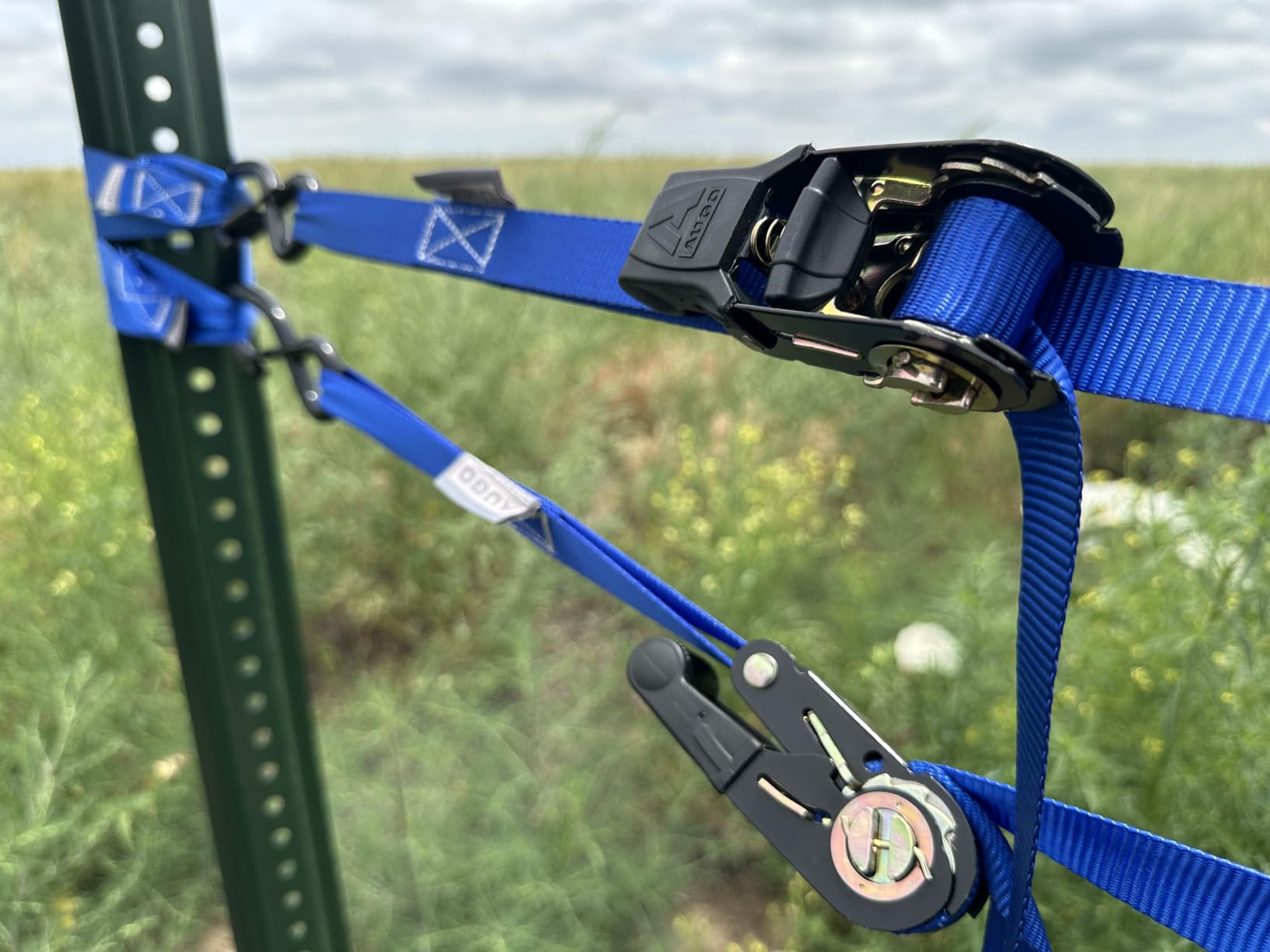 AUGO Ratchet Straps Heavy Duty 4 Pack -15 FT - 2200 LB Break Strength - with Safety Lock S Hooks - Cargo Straps for Moving, Appliances, Motorcycle - Soft Loop Tie Downs customer photo 2
