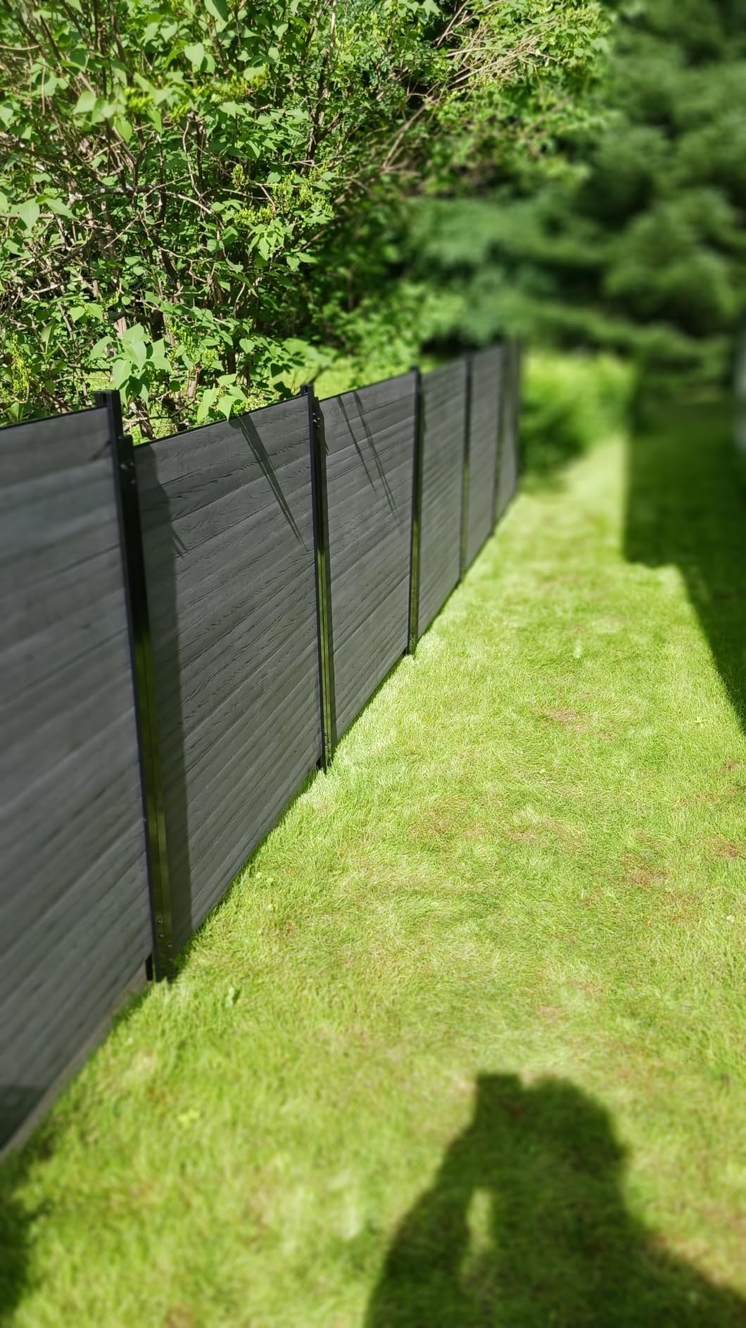 Enclo Lincoln Privacy Screen, Woodtek Vinyl DIY No Dig Kit customer photo 2