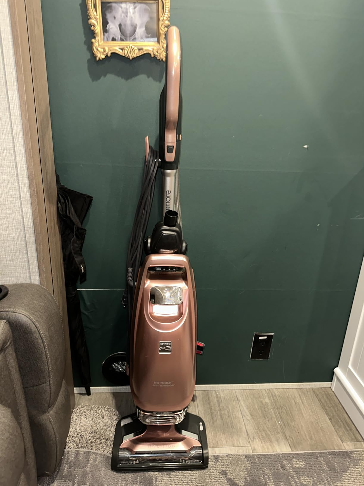 Kenmore Intuition Bagged Upright Vacuum with Hair Eliminator Brushroll customer photo 2