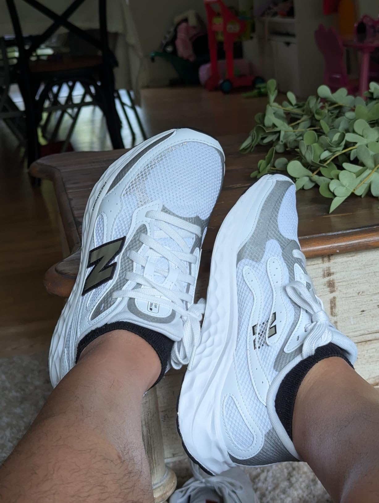 New Balance Men's Fresh Foam Arishi V4 Running Shoe customer photo 2