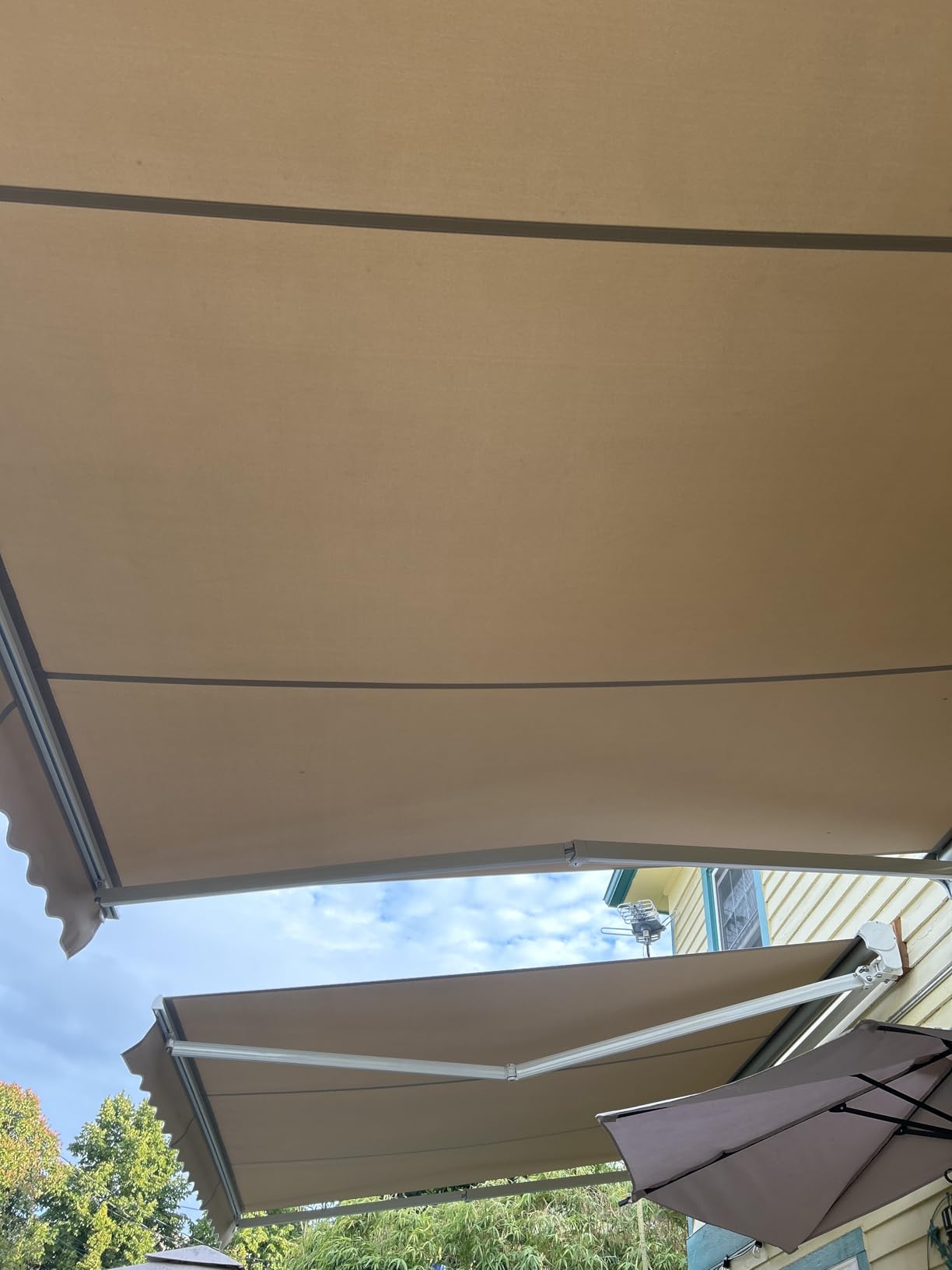 Diensweek 12'x10' Patio Awning Retractable, Fully Assembled Motorized Electric Commercial Grade - Quality 100% Dope-Dyed Acrylic Window Door Sunshade Shelter - Deck Canopy Balcony (12'x10', Beige) customer photo 2