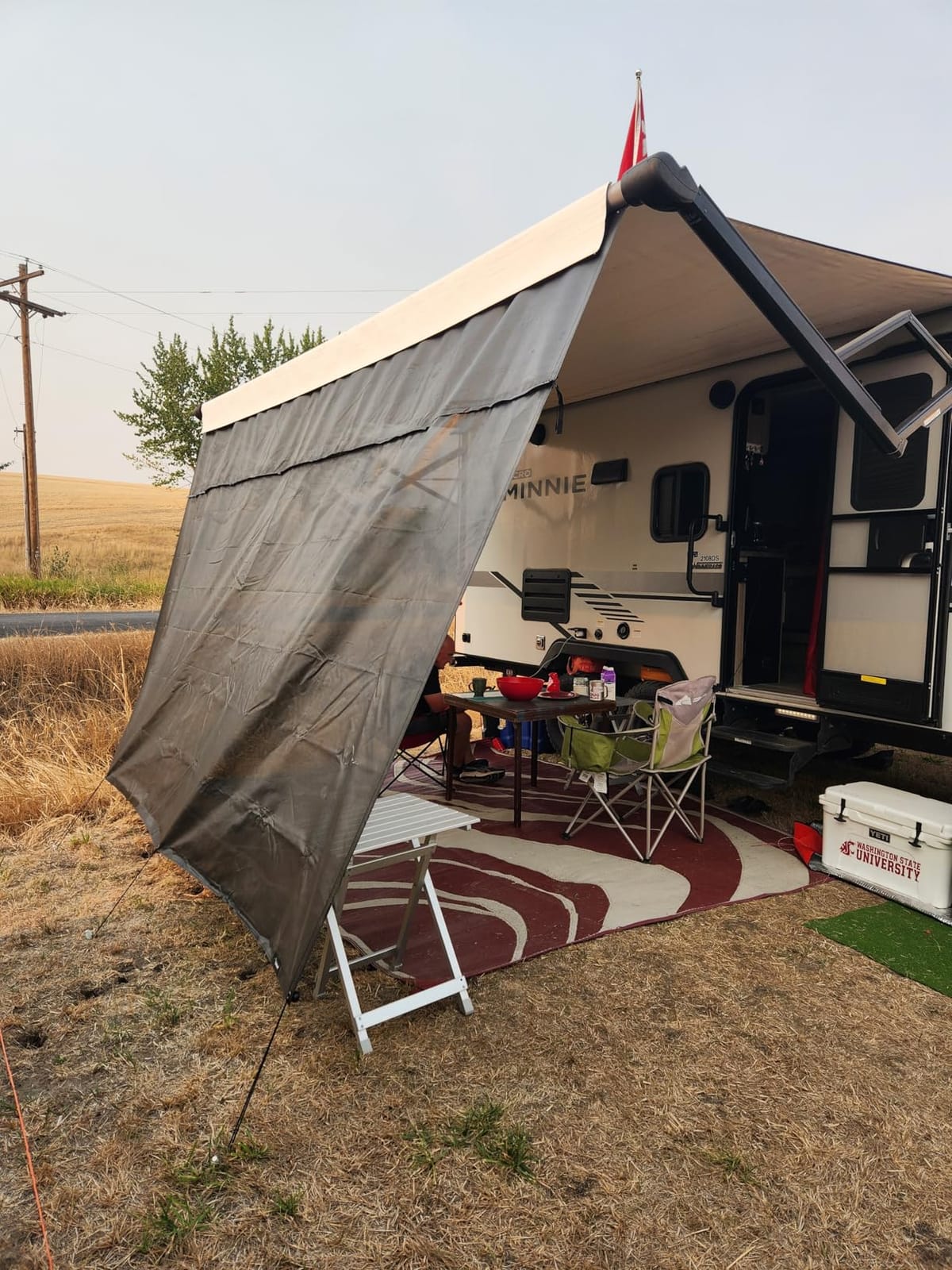 Dulepax RV Awning Side Shade- 9'X7' -Second Generation RV Awning Side Shade Screen Significantly Improves Shadew and Privacy. Universal RV Awning Shade Screen with Complete Kits. customer photo 2