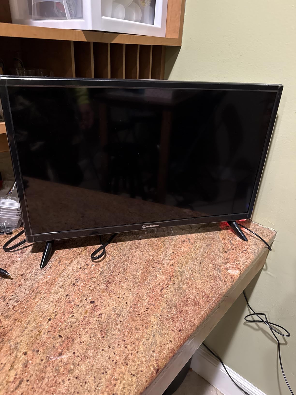 Westinghouse 32 Inch TV, HD LED Small Flat Screen Non-Smart Television, Works with Fire Stick, Roku, Apple TV, TiVo, Xumo, and Streaming Devices (2026 Model) customer photo 1