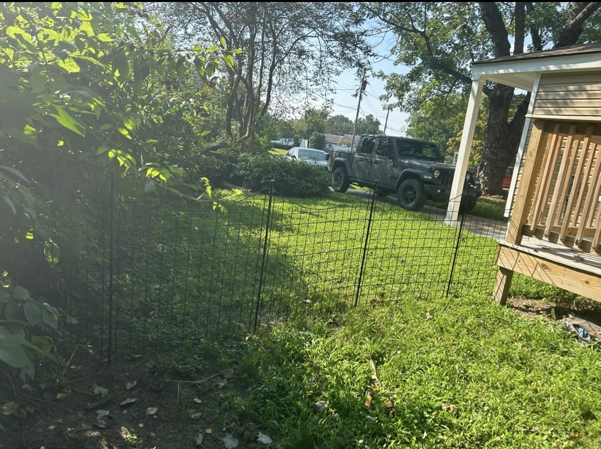 Zippity 39in H Black Metal Fence, DIY Fence Kit customer photo 2