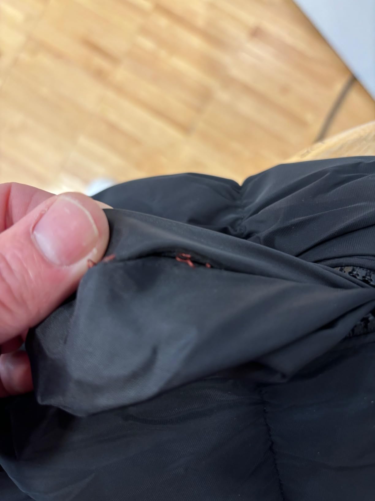 CREATMO US Men's Outdoor Winter Vest Outerwear Removable Hooded Padded Puffer Sleeveless Vest customer photo 2