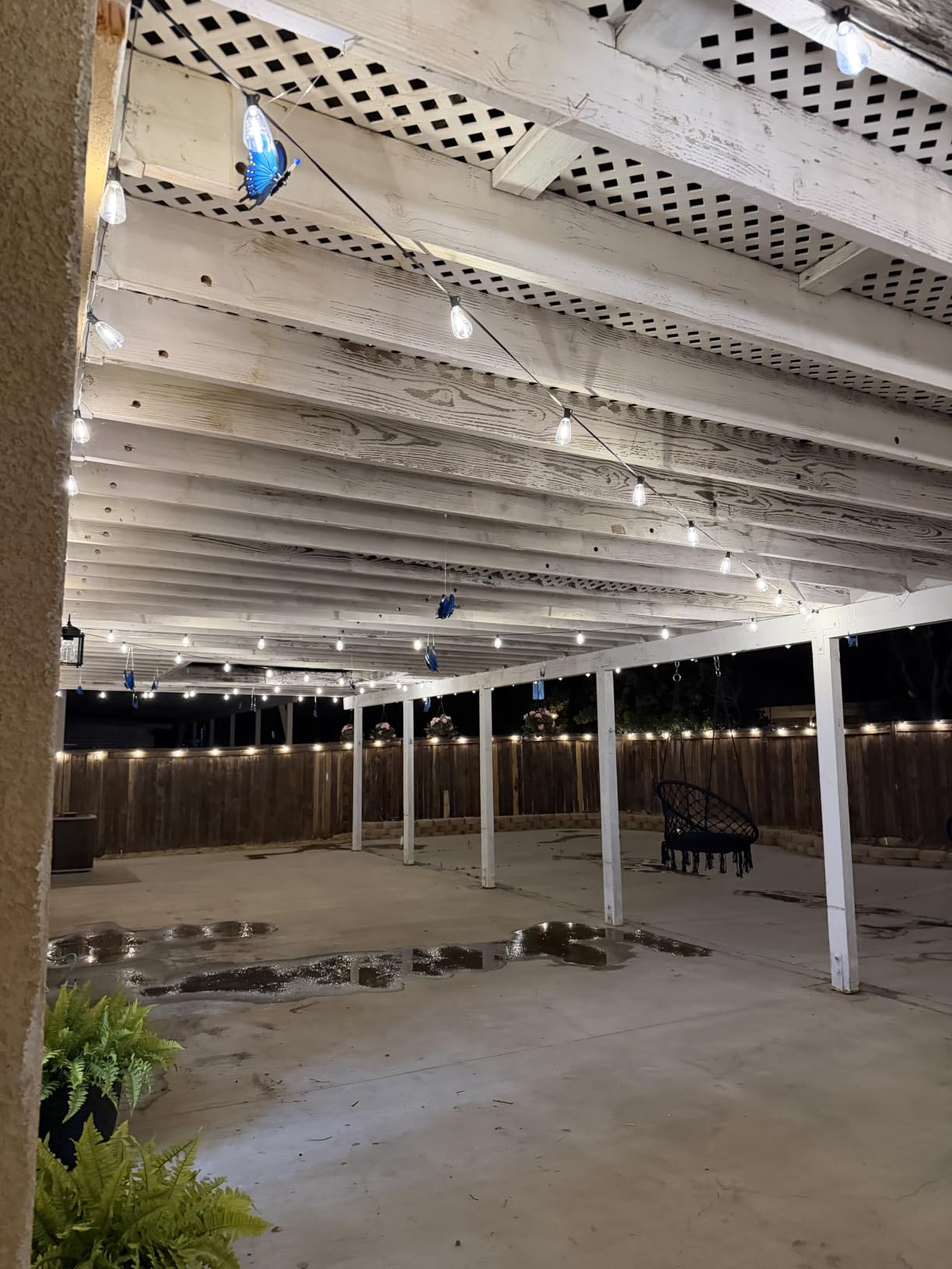 Brightever 100FT Outdoor String Lights 52 Bulbs, Waterproof Patio Lights customer photo 2