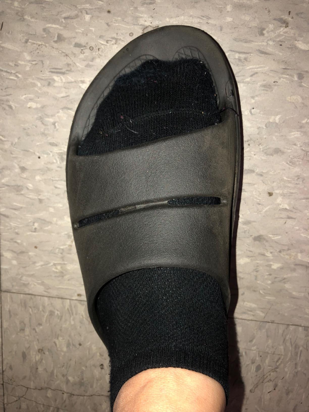 OOFOS OOahh Recovery Slide - Women’s and Men’s customer photo 1