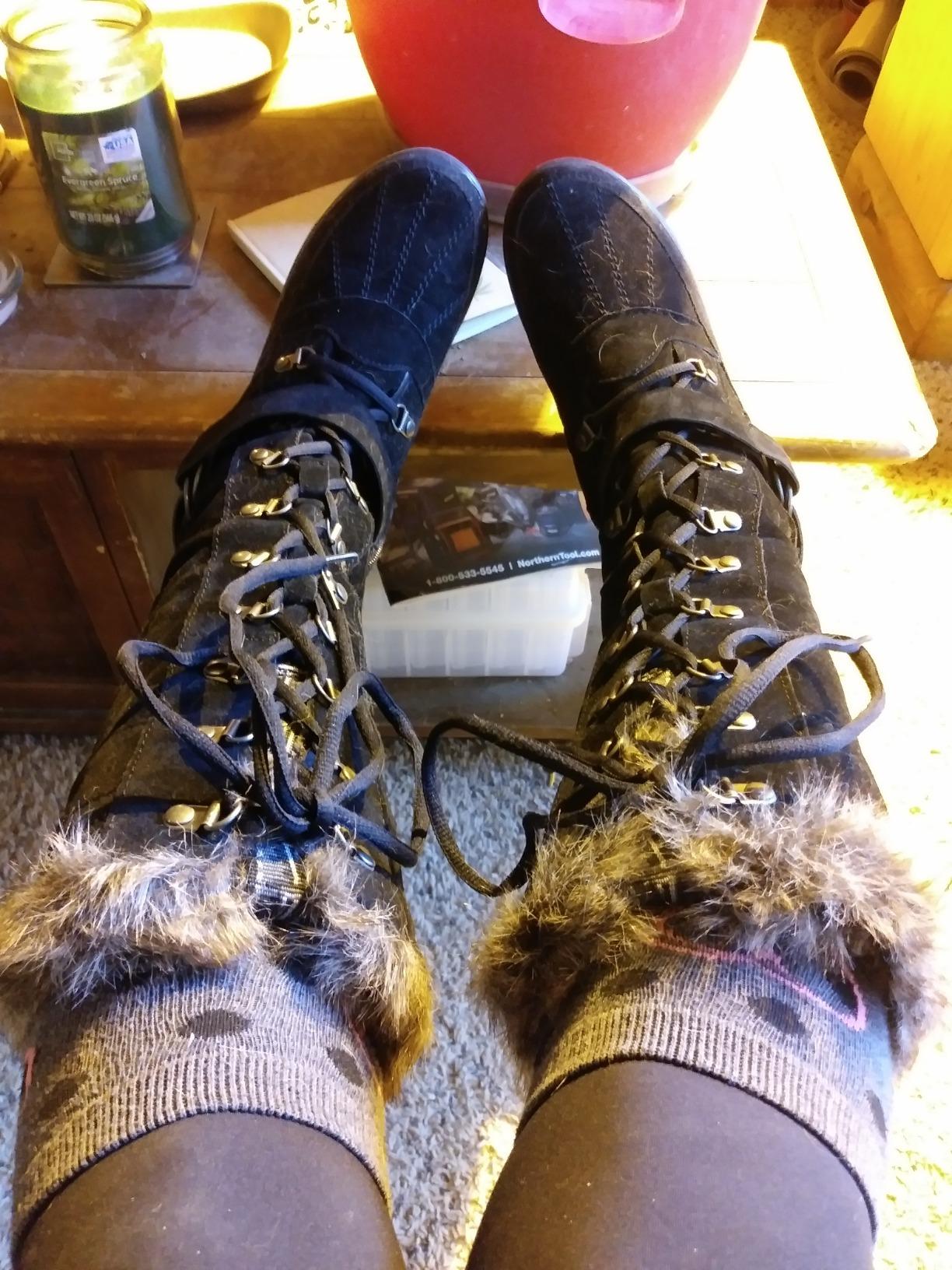 GLOBALWIN Women's Snow Boots Waterproof Ankle Booties Winter Boots For Women, Insulated Warm Black Fur Boots, Non-Slip Outdoor Hiking Boots For Rain and Snow customer photo 1